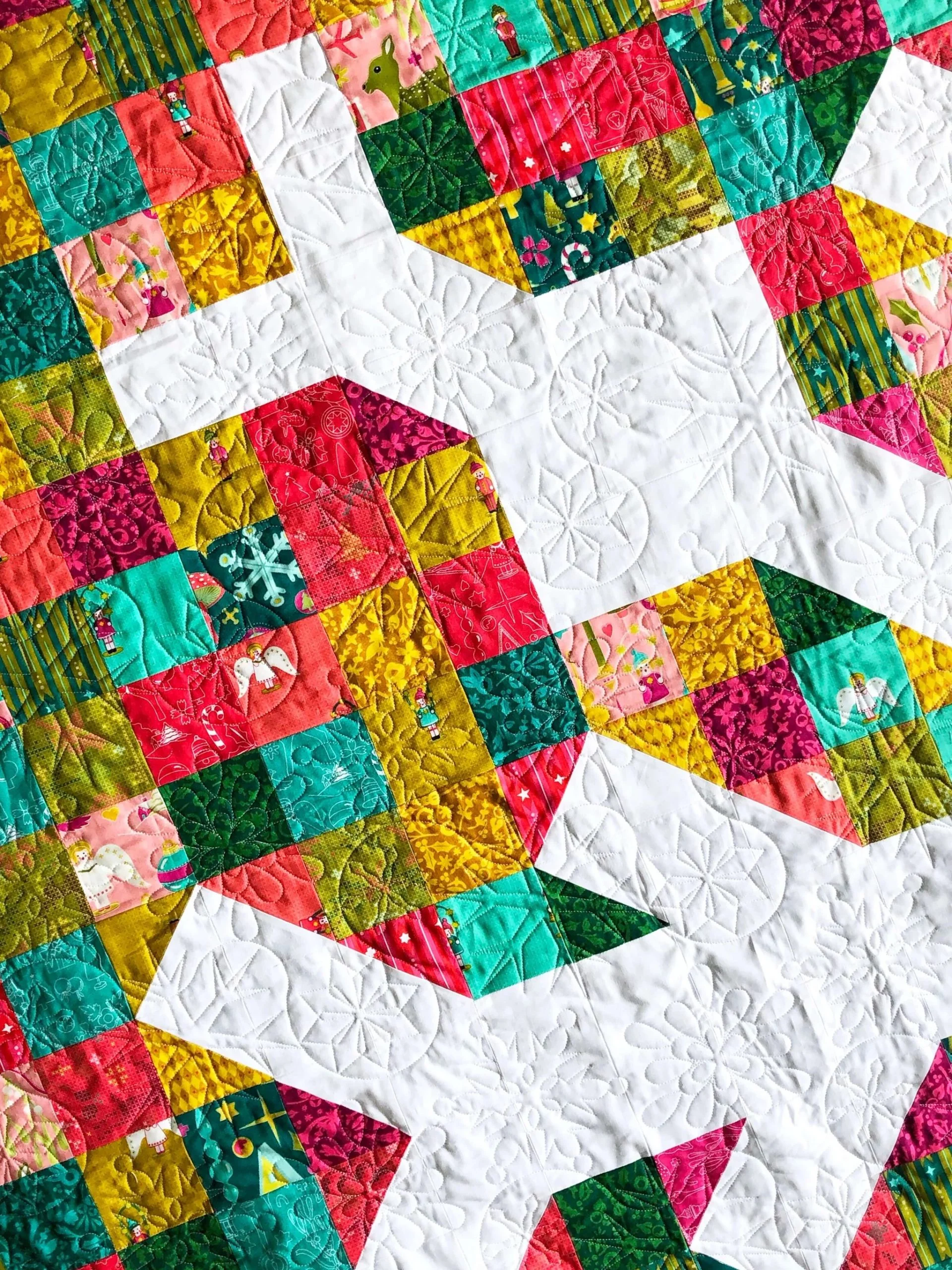 Modern Handcraft Snowflake Quilt - Image 4
