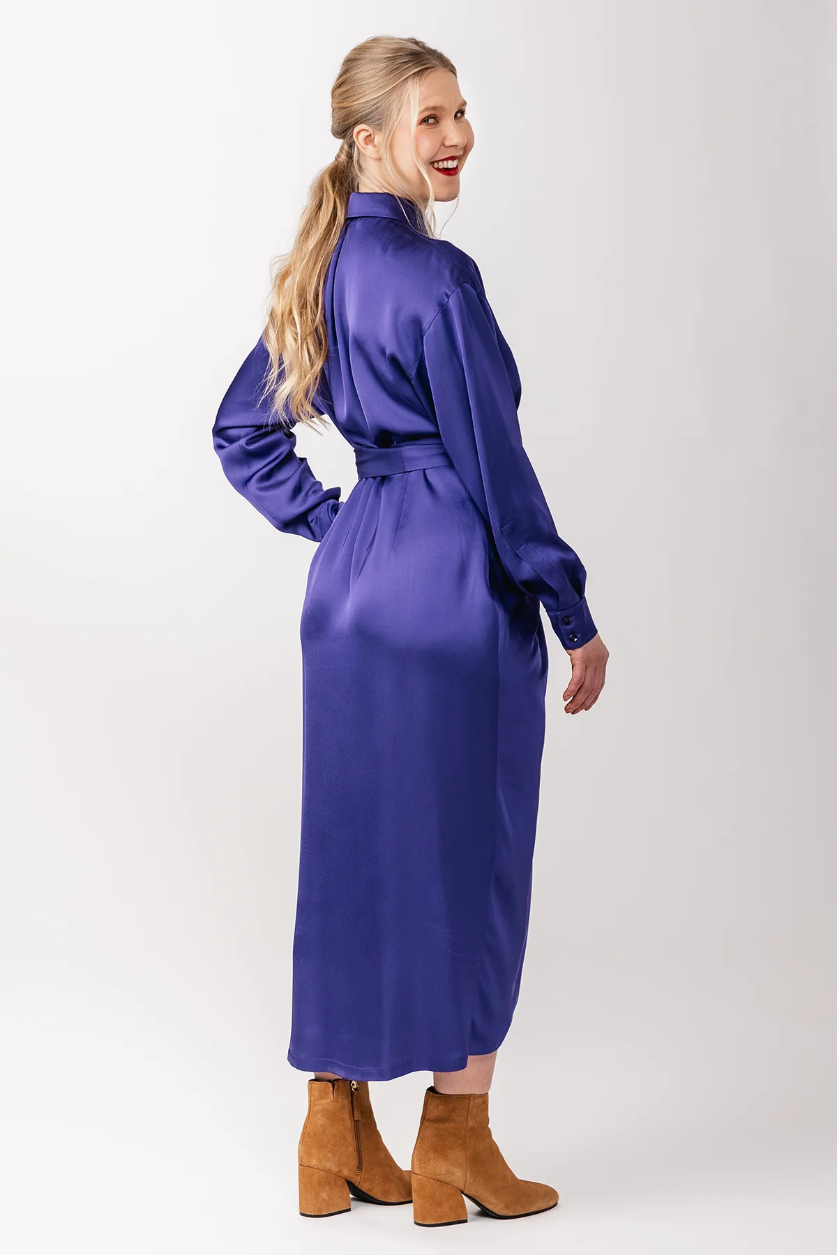 Named Ilta Shirt Dress - Image 4