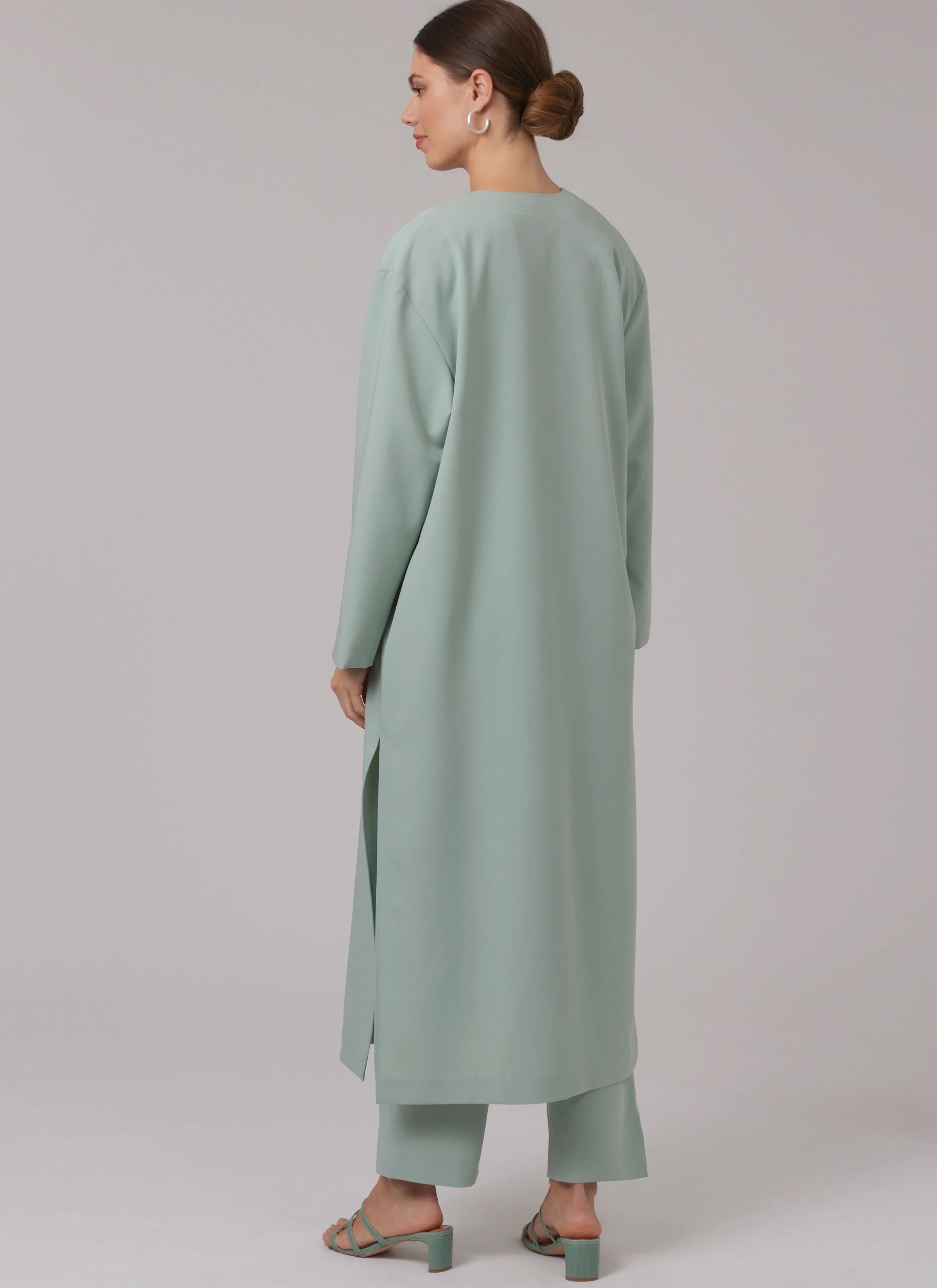 New Look Coat, Top and Trousers N6796 - Image 6