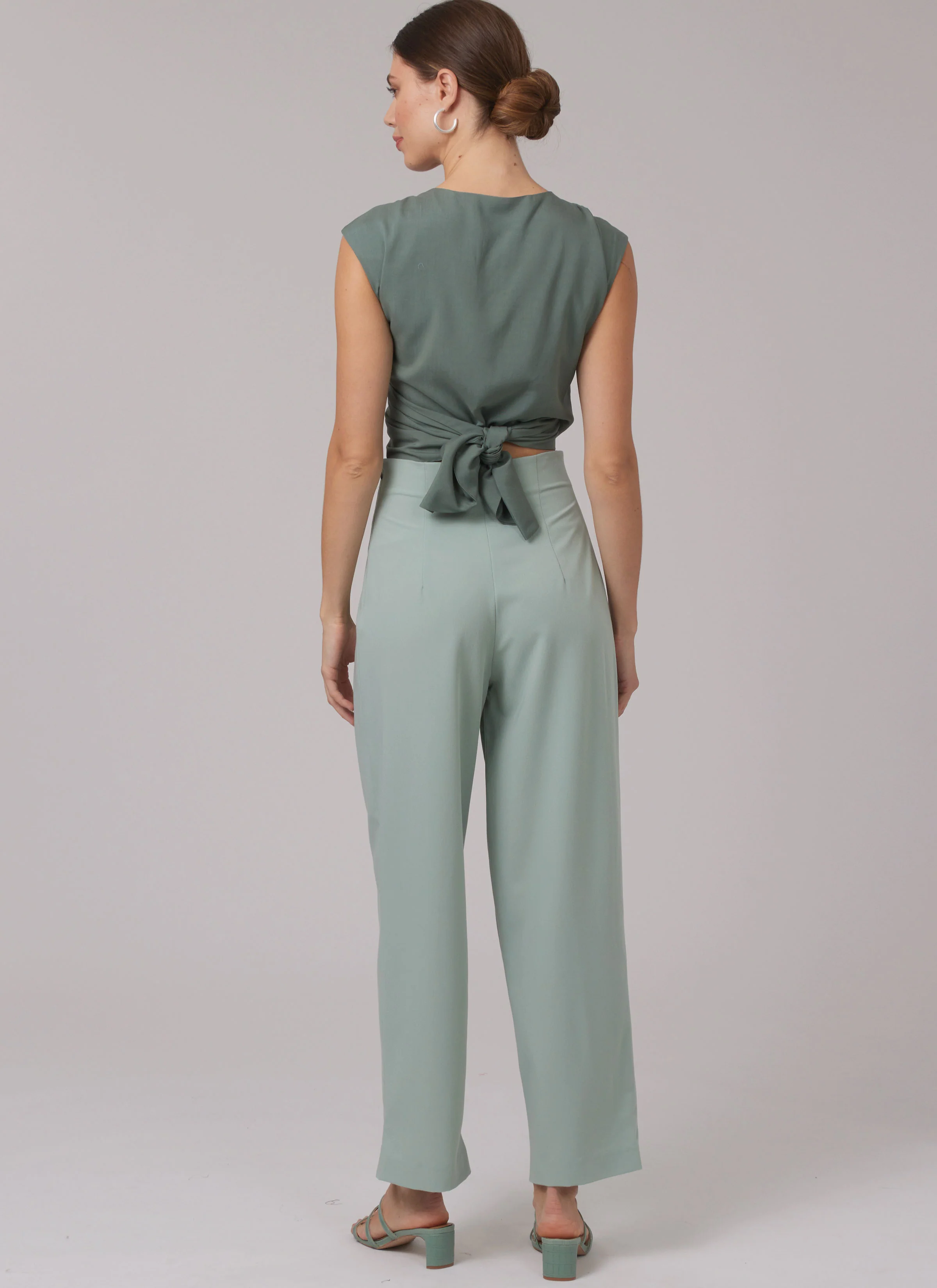 New Look Coat, Top and Trousers N6796 - Image 8
