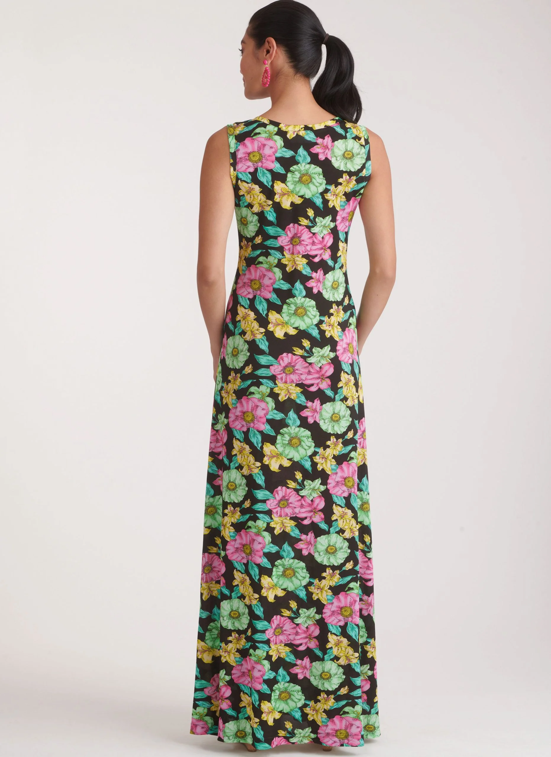 New Look Knit Dress N6775 - Image 3