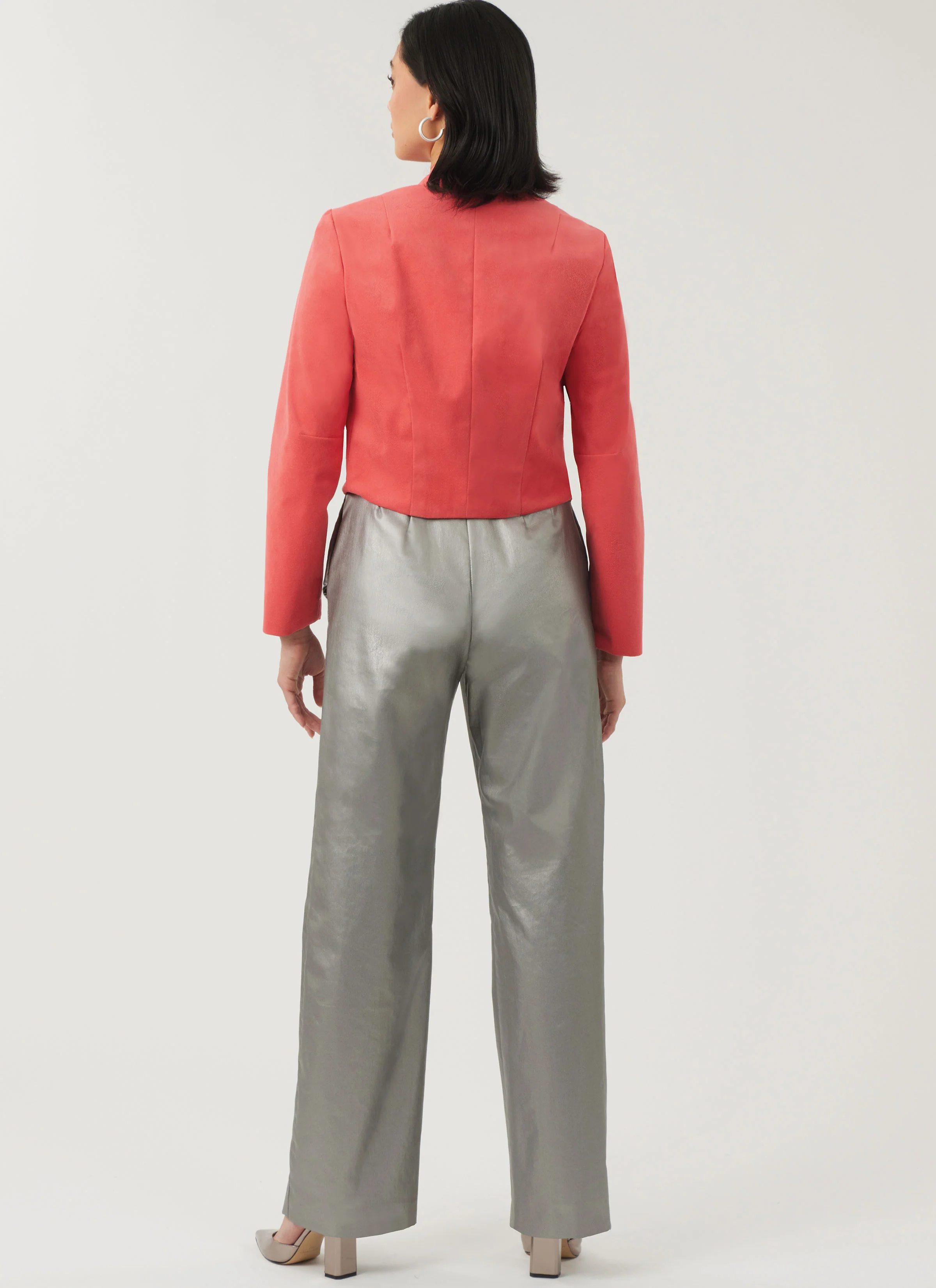 New Look Misses' Draped Front Vest, Jacket and Trousers N6817 - Image 7