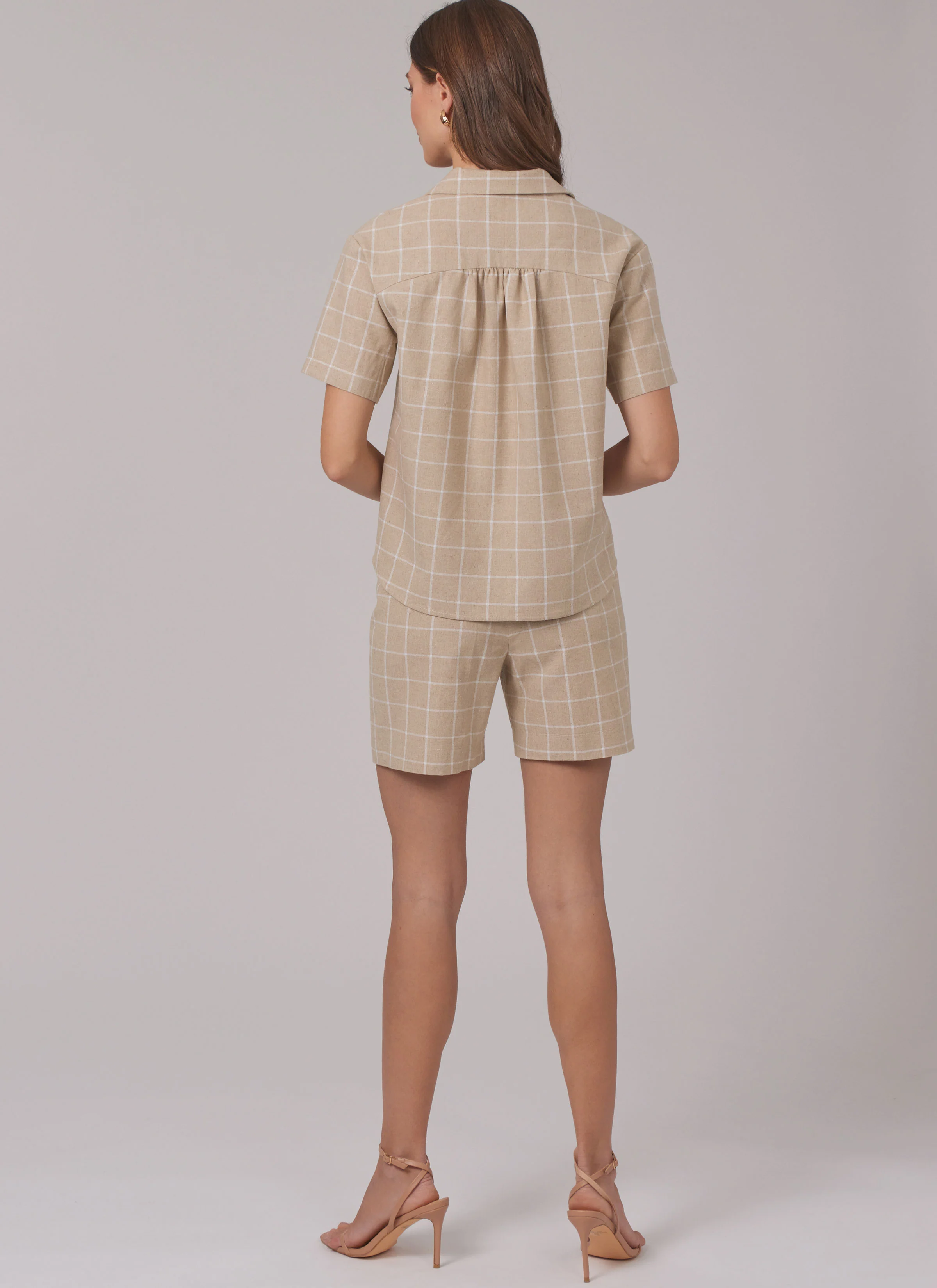 New Look Shirt, Trousers and Shorts N6802 - Image 7