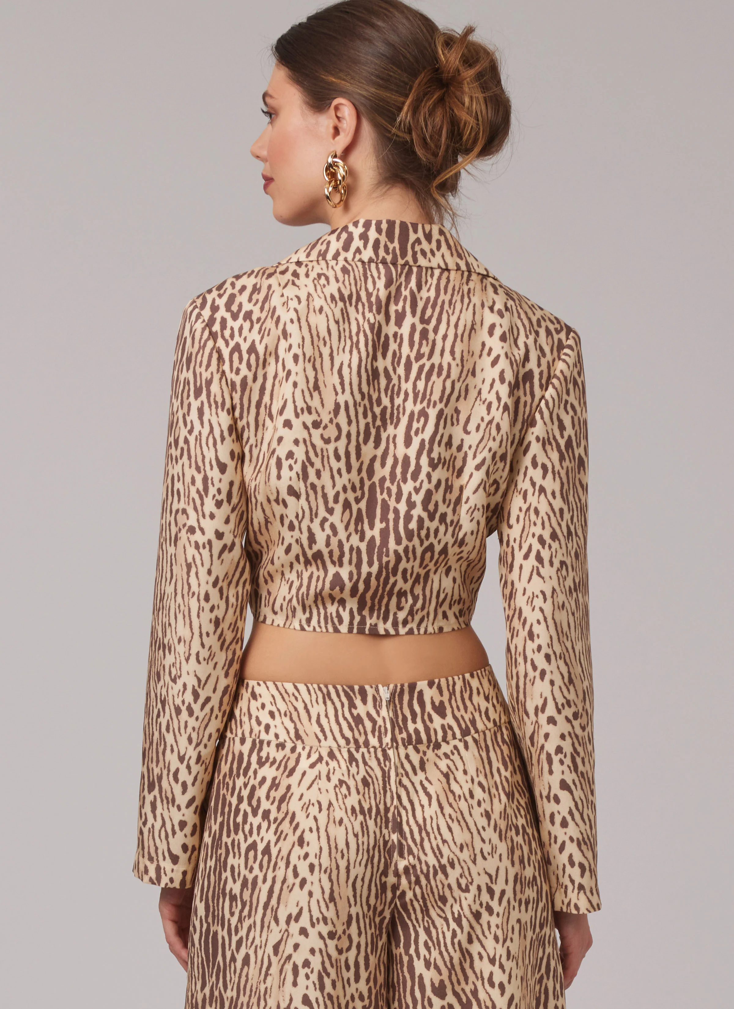 New Look Top, Shorts and Trousers N6801 - Image 9