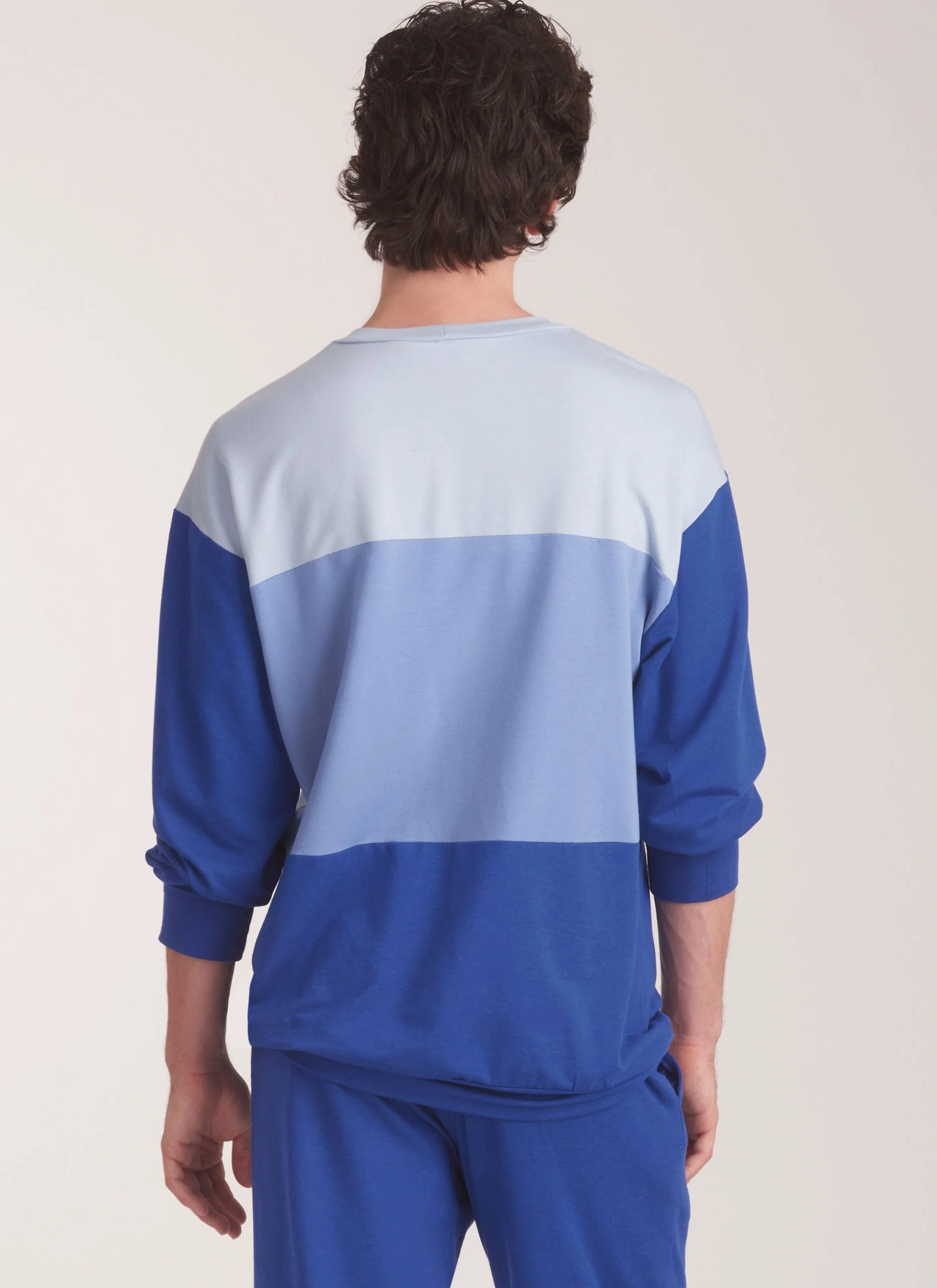 New Look Unisex Sweatshirt & Joggers N6772 - Image 4