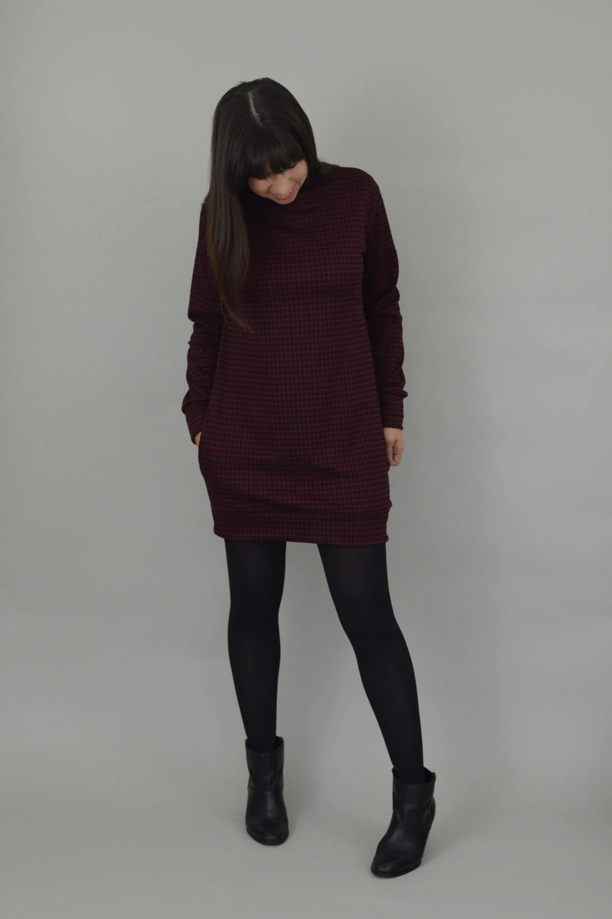 Nina Lee Southbank Sweater & Sweater Dress - Image 5
