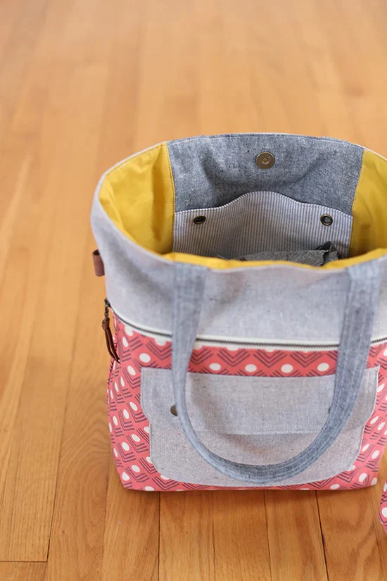 Noodlehead Caravan Tote and Pouch - Image 4