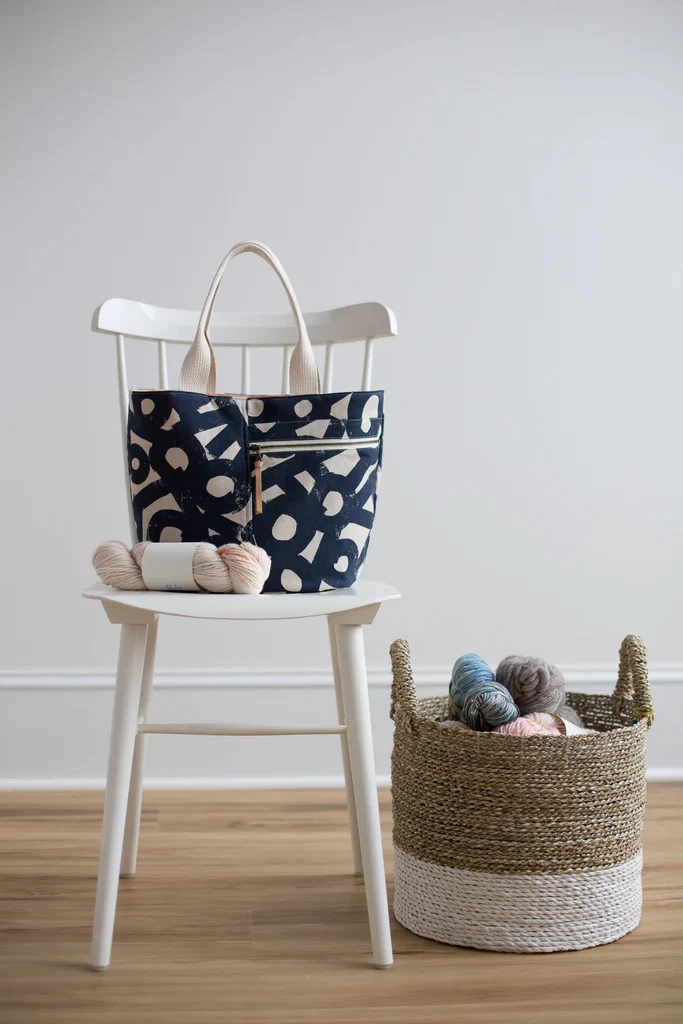 Noodlehead Crescent Tote - Image 2