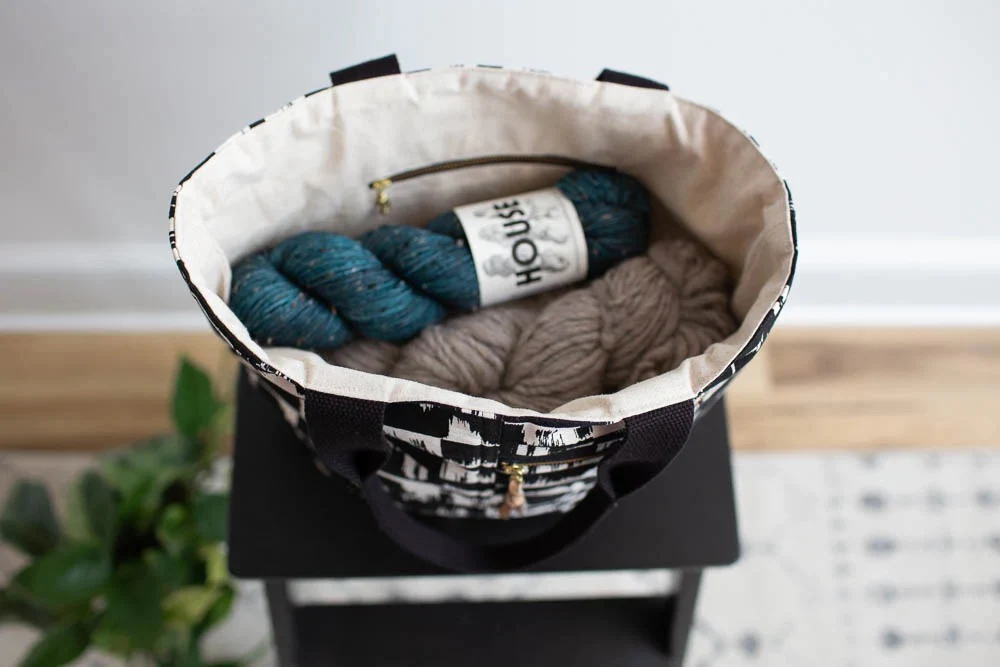 Noodlehead Crescent Tote - Image 8