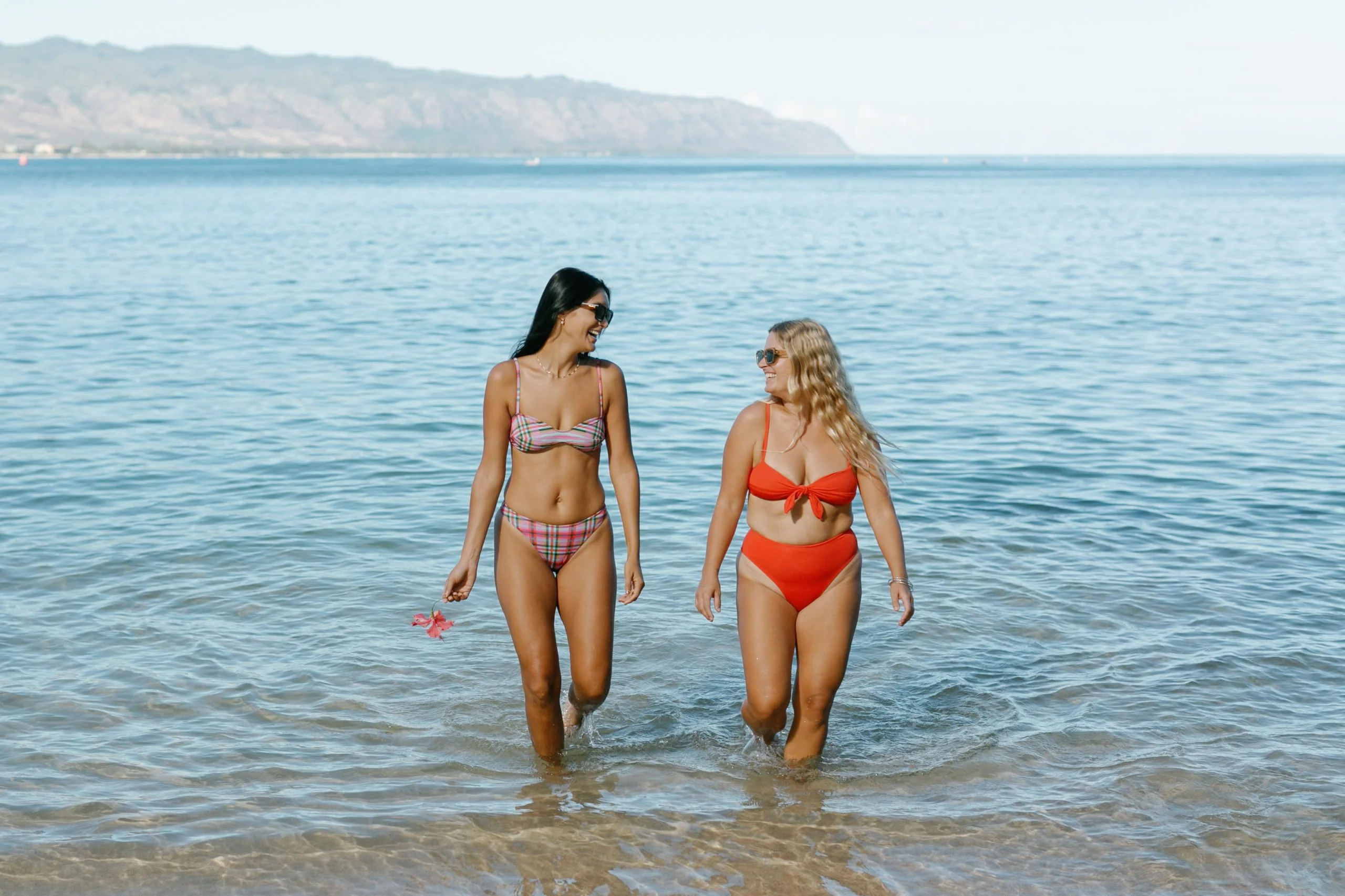 Paradise Patterns Cowrie Kini - Image 11