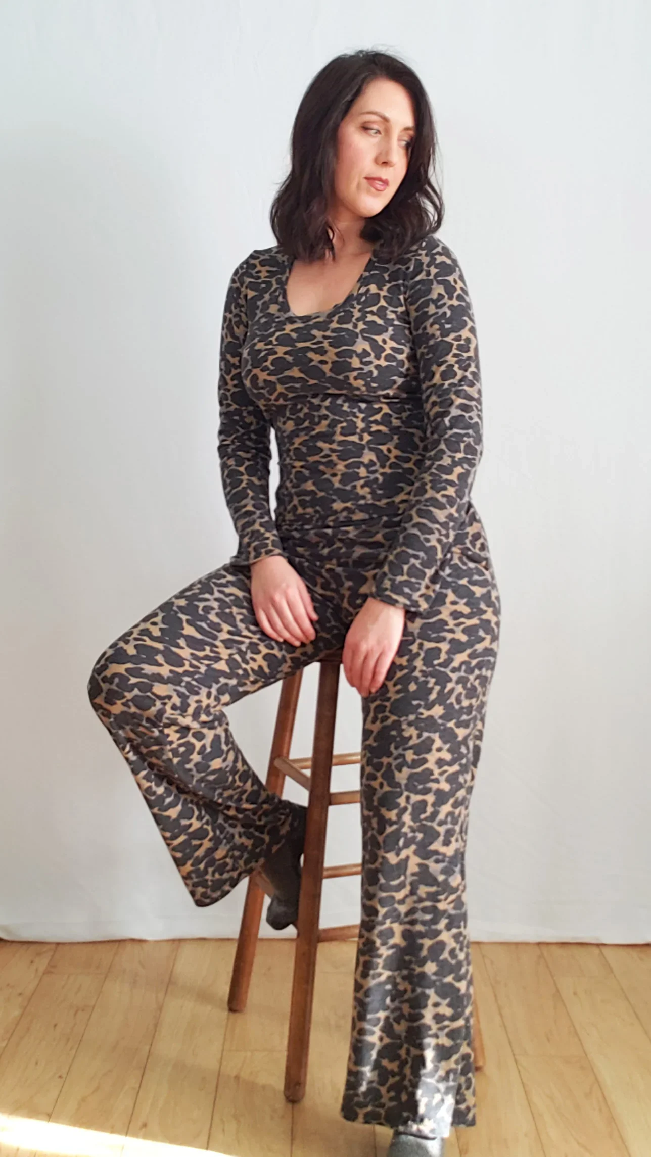 Pattern Scout Comfi Tee and Pants Lounge Set - Image 4