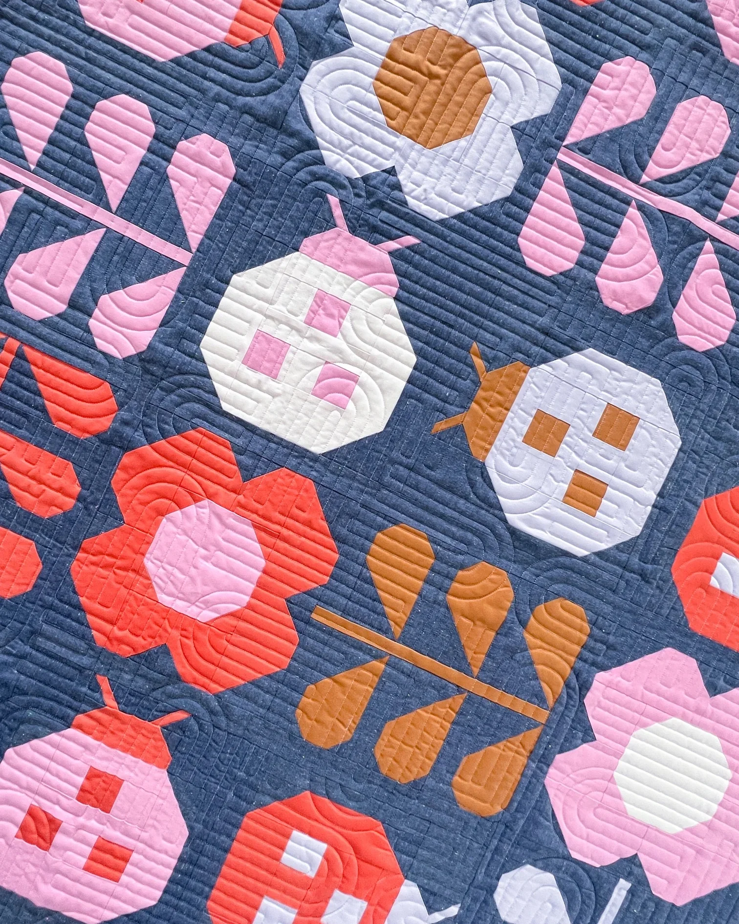 Pen and Paper Patterns Hello Spring Quilt - Image 7
