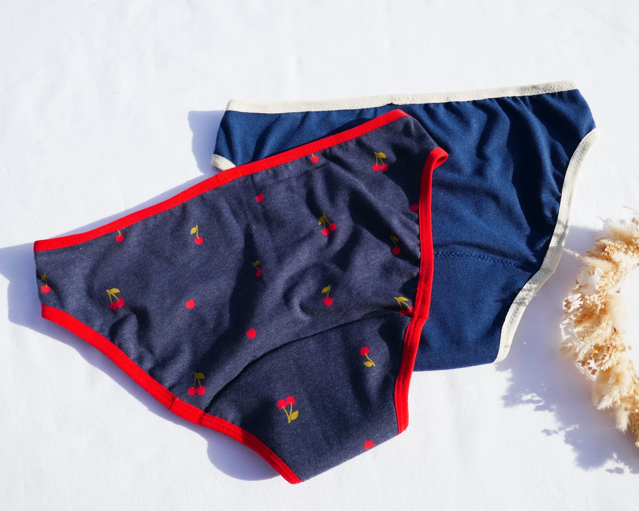 Petits D'om Muun Period Underwear - Image 3