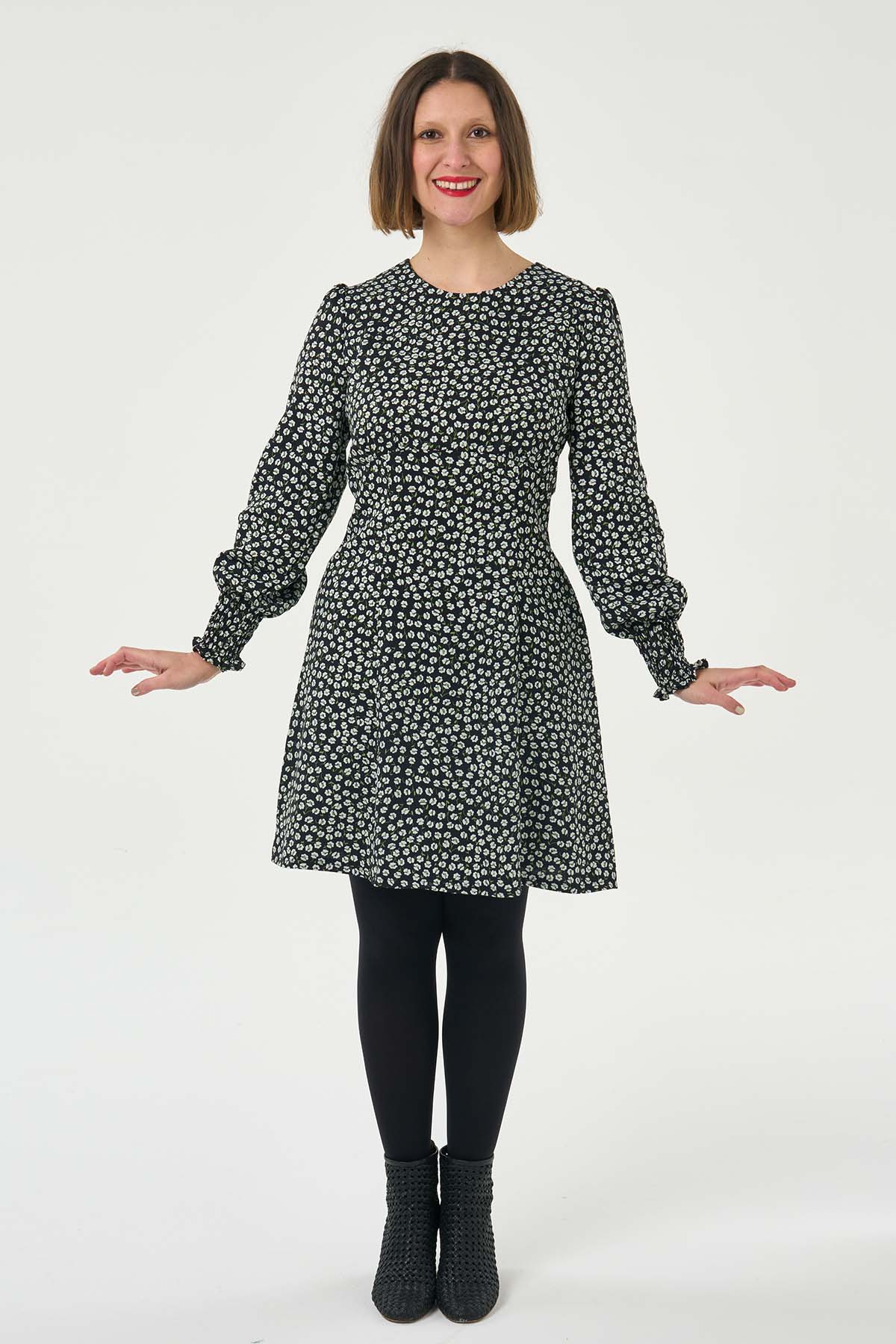 Sew Over It Aida Dress - Printed copy shop SIZES 18 - 30 (+£7.00)
