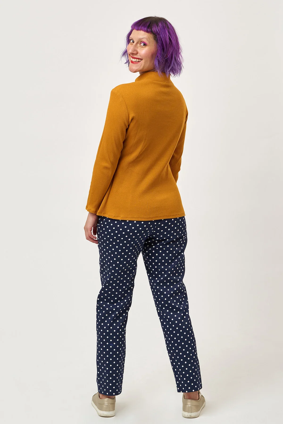 Sew Over It Ultimate T-shirt Roll Neck Add-on - Image 3