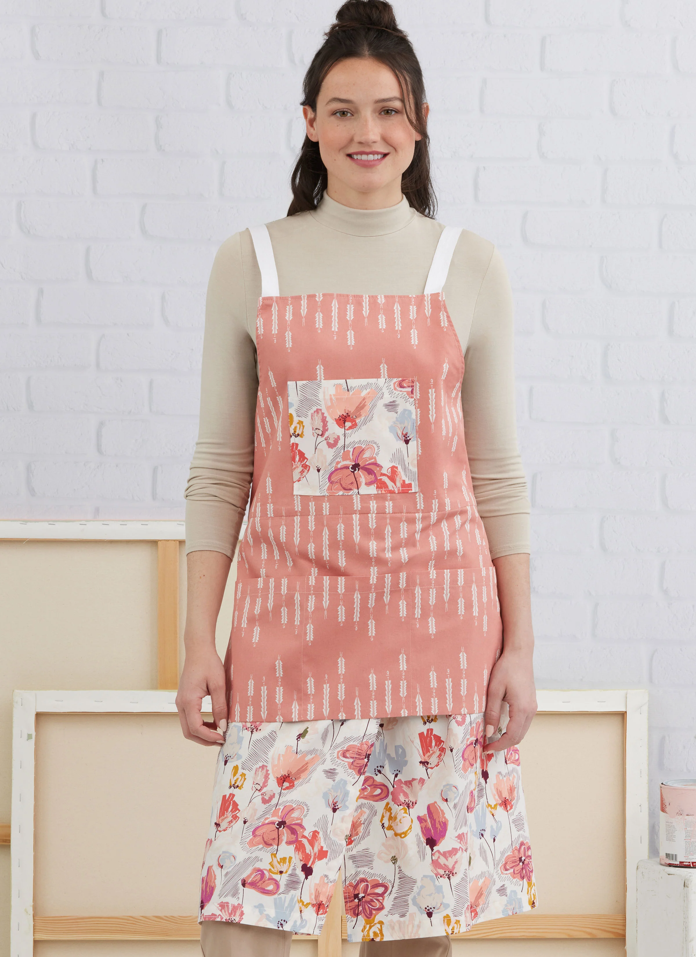 Simplicity Aprons & Trouser Aprons S3021 - Image 4