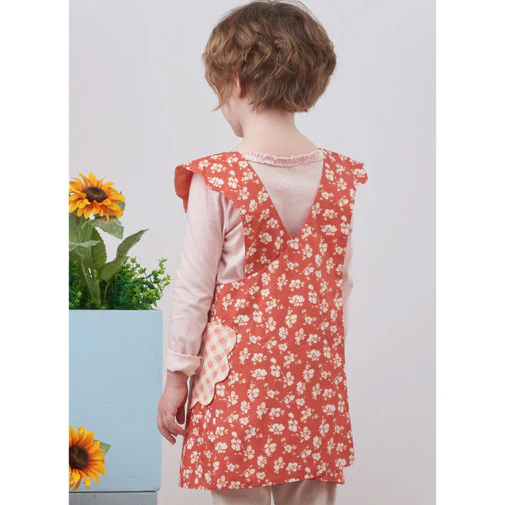 Simplicity Child/Adult Apron S9767 - Image 7