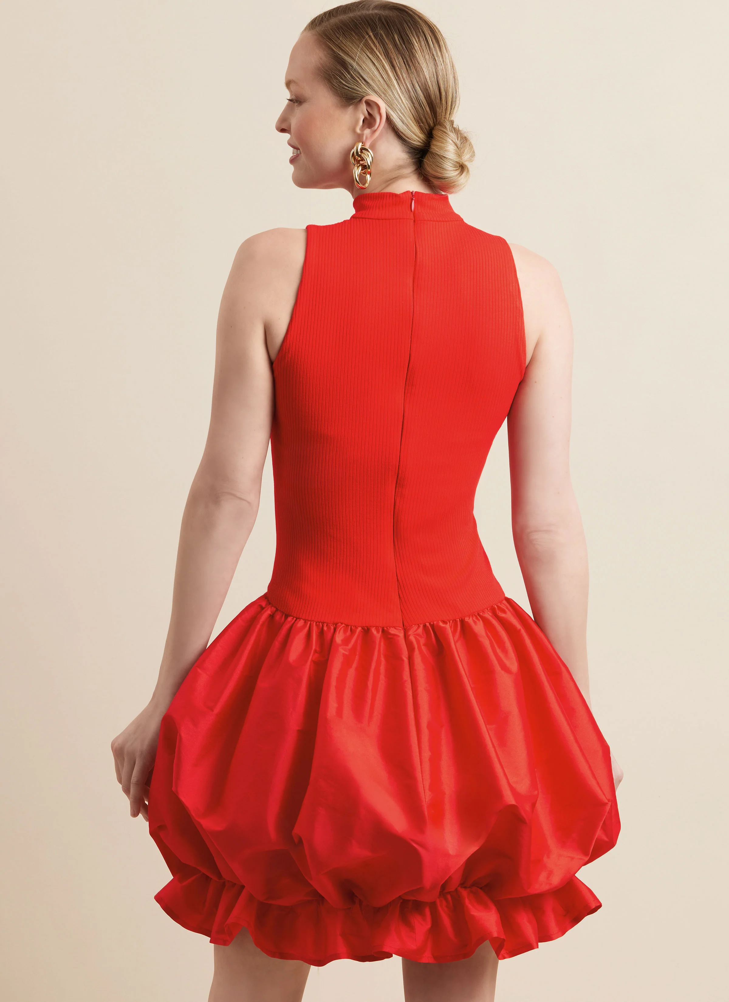 Simplicity Dress with Petite Lines S3132 - Image 7