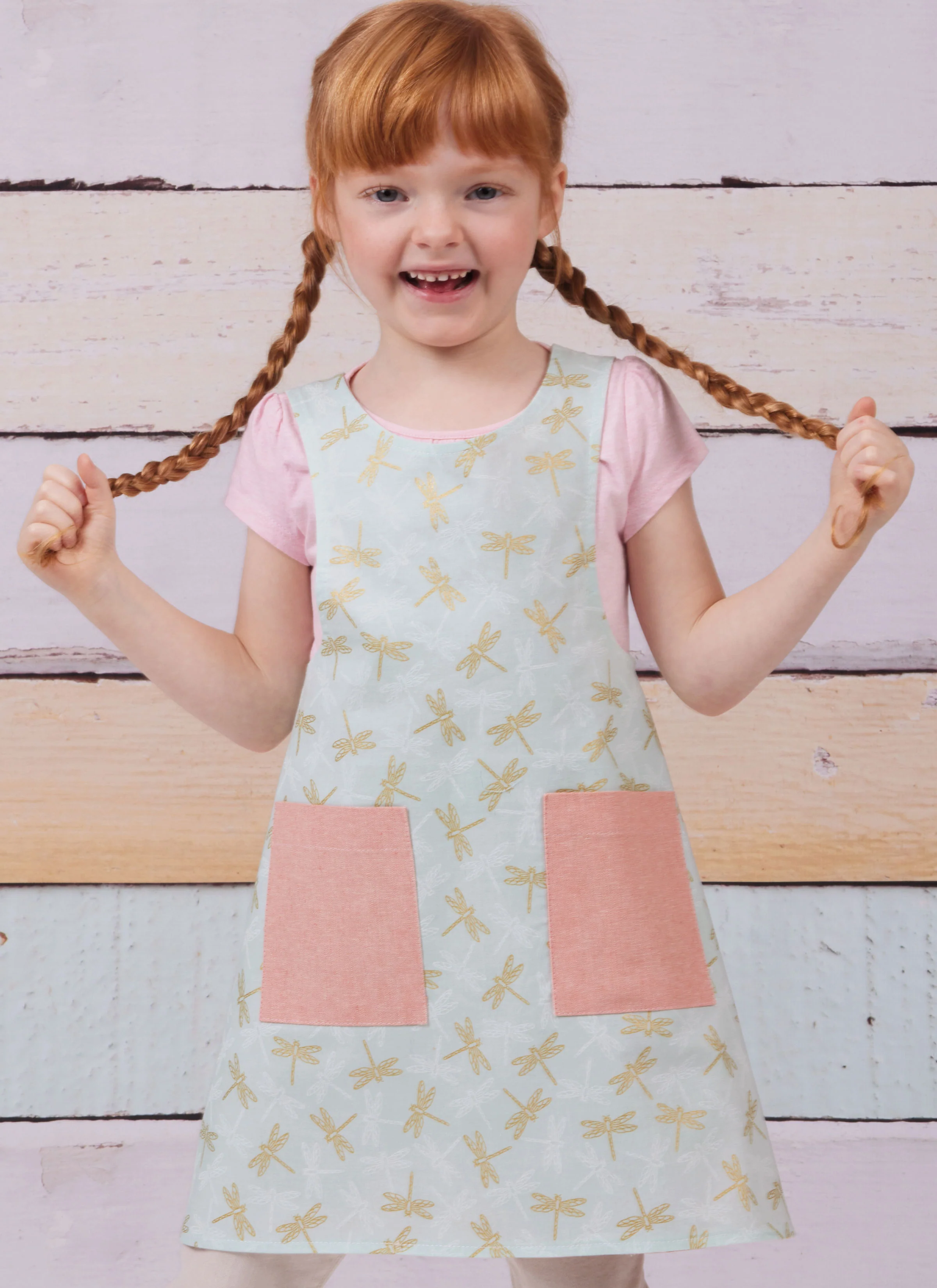Simplicity Women/Child Aprons S9969 - Image 3