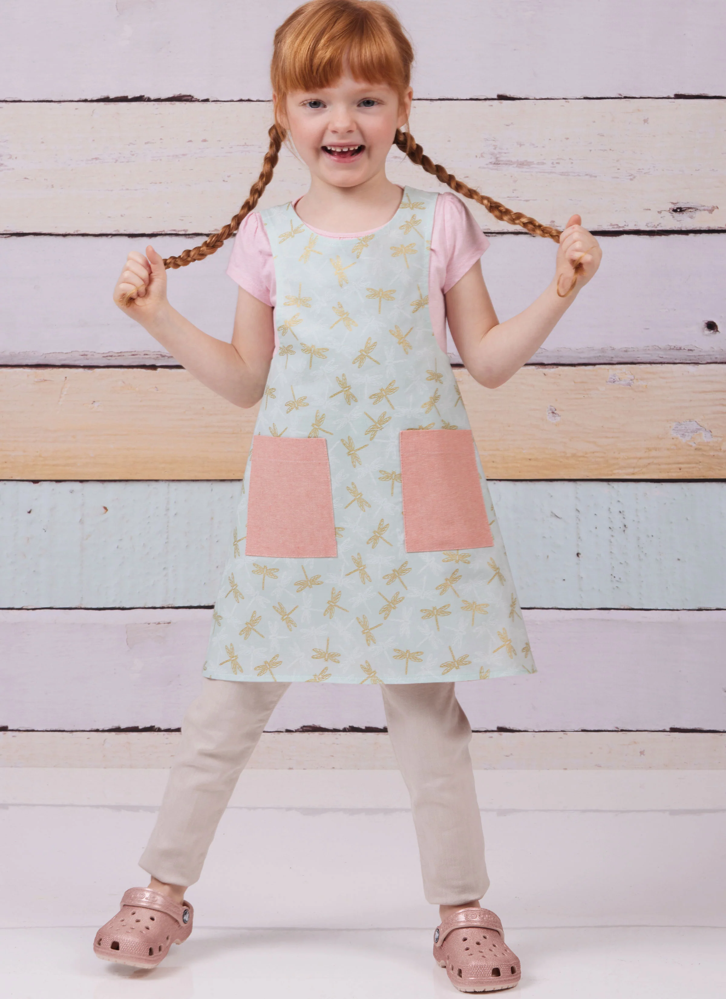 Simplicity Women/Child Aprons S9969 - Image 5