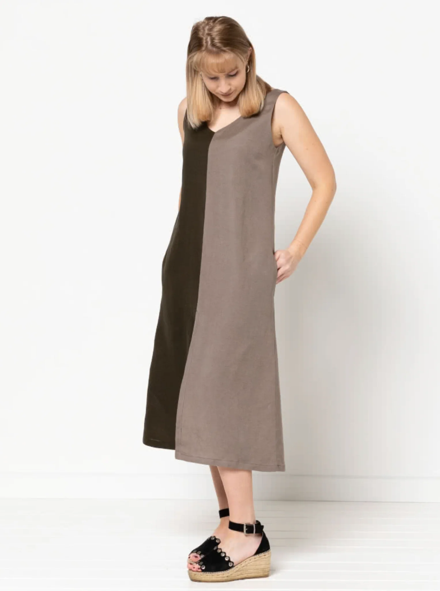 Style Arc Esther Woven Dress - Image 3