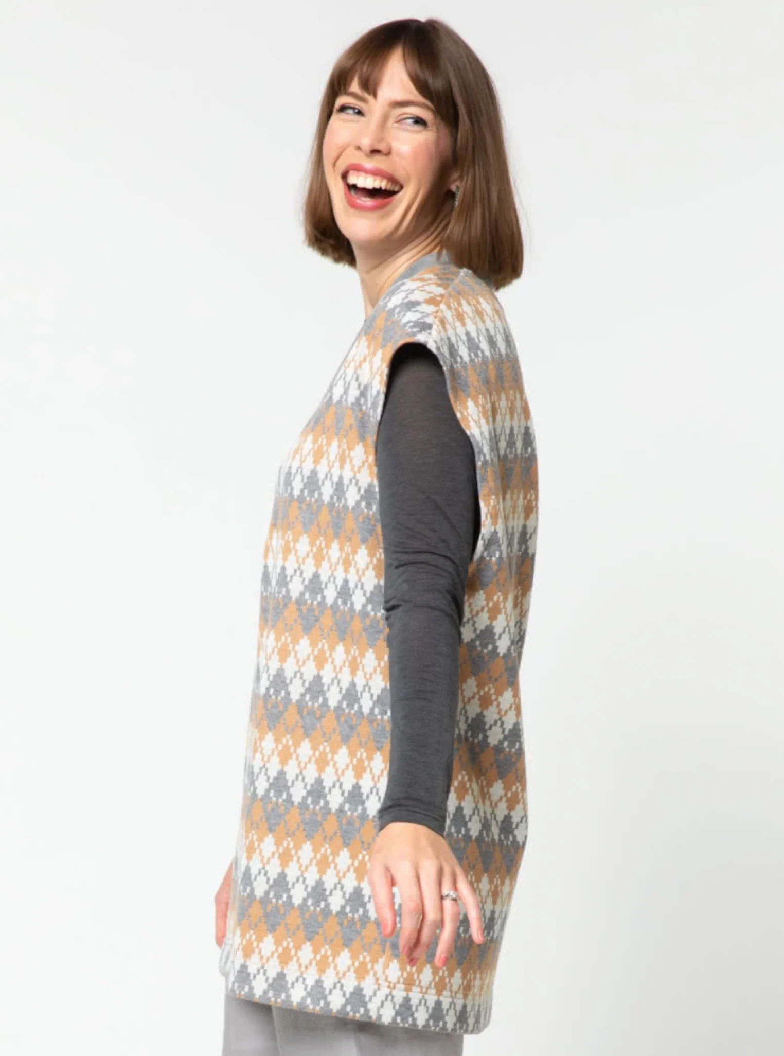 Style Arc Keith Knit Vest - Image 6