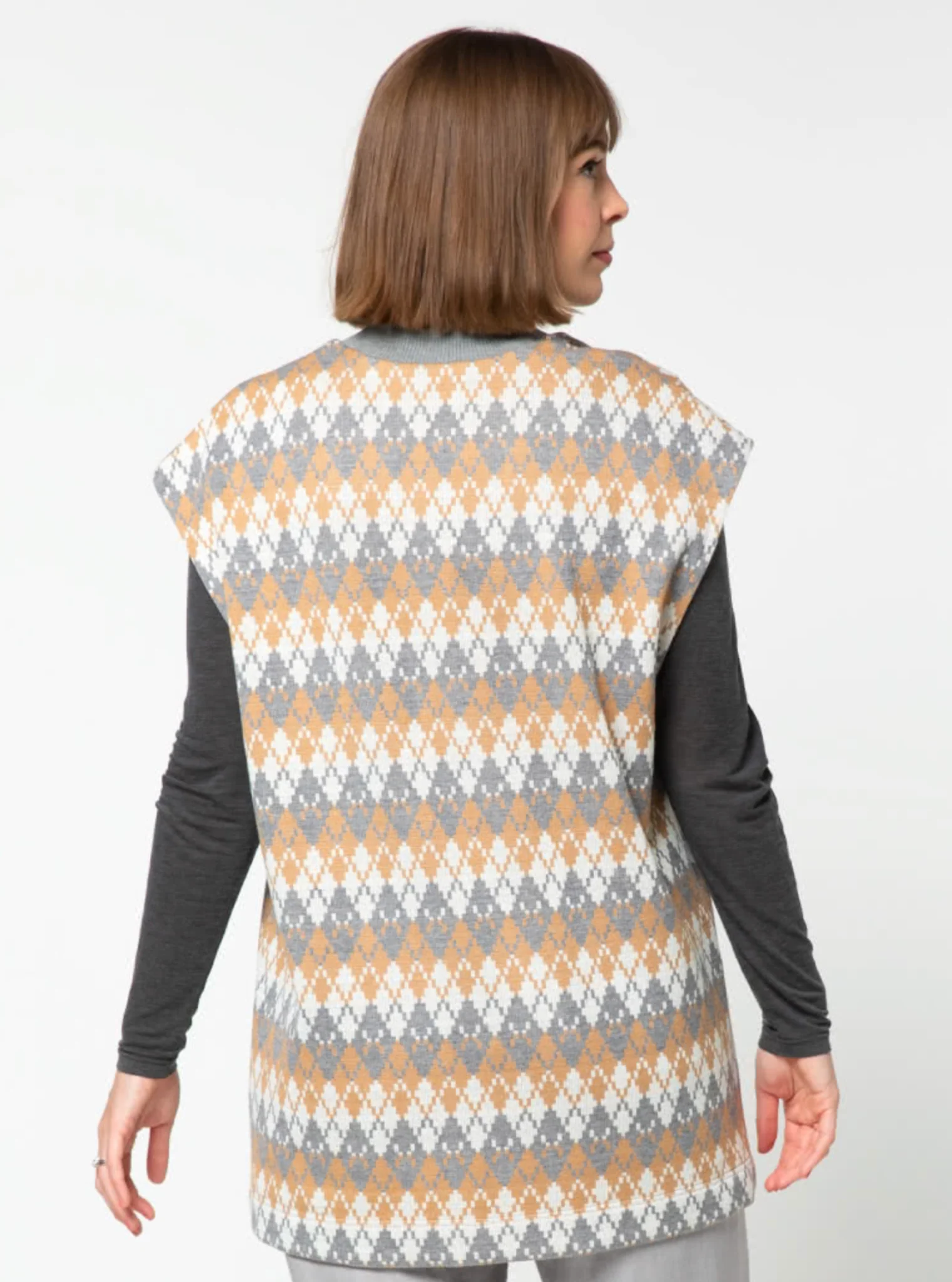 Style Arc Keith Knit Vest - Image 8