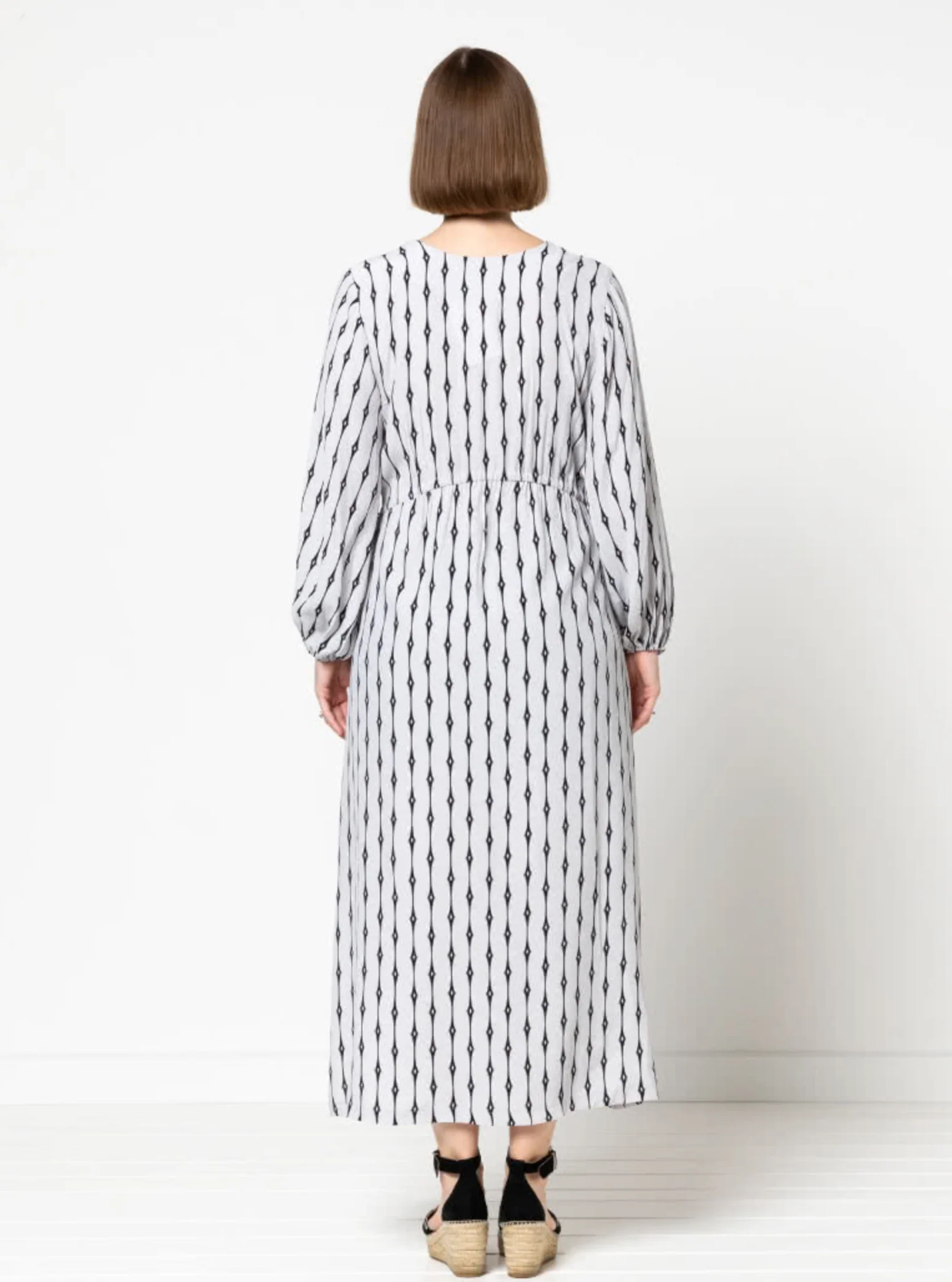 Style Arc Naomi Woven Dress - Image 4