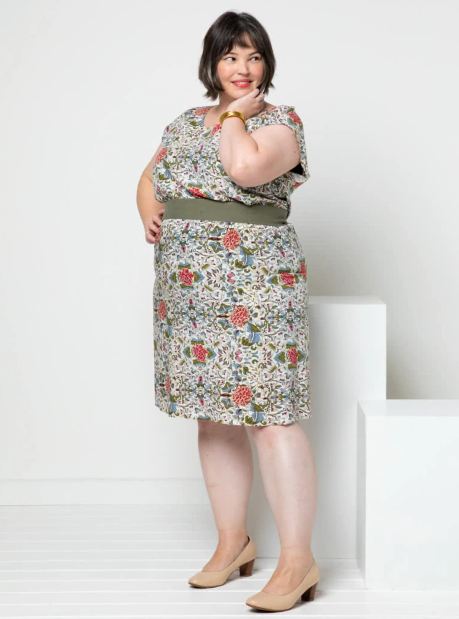 Style Arc Olivia Dress - Image 7