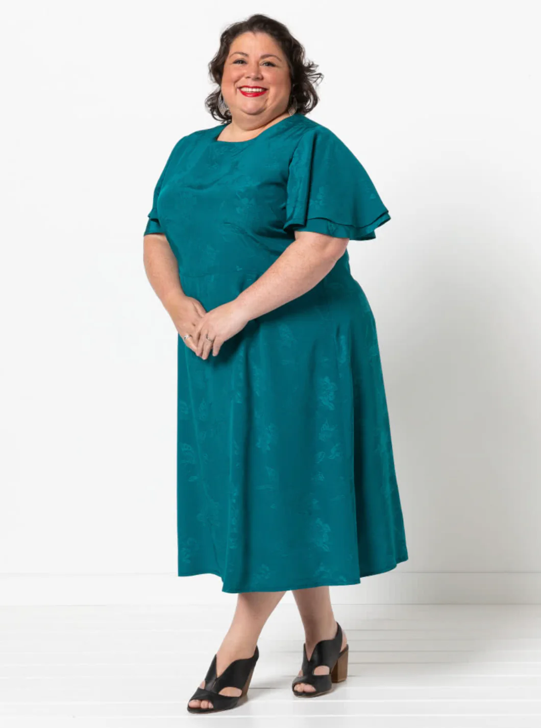 Style Arc Queenie Woven Dress - Image 12