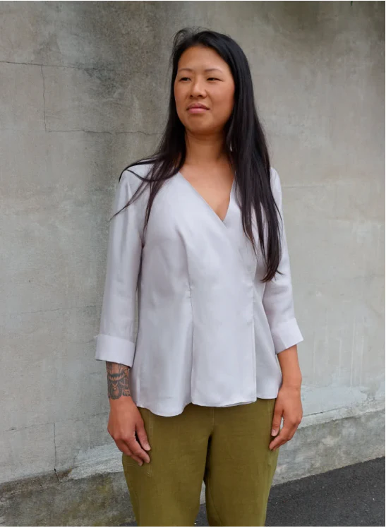 Style Arc Vera Woven Blouse - Image 2