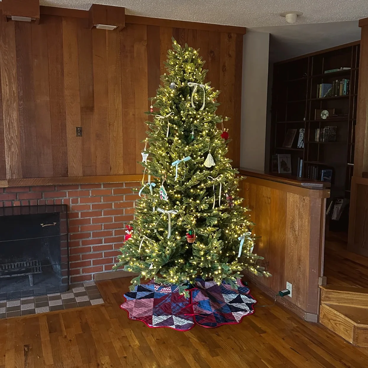 Syd Graham Patterns Connie Tree Skirt - Image 3