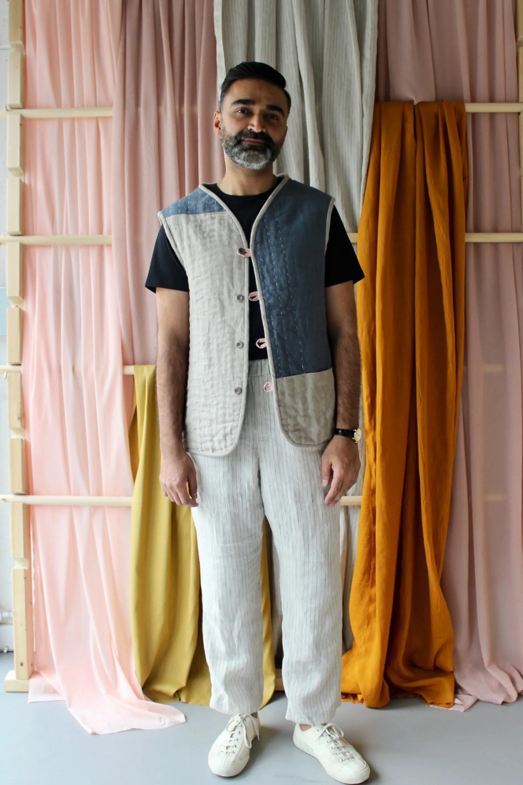 The New Craft House Men's Everyday Waistcoat - Image 3