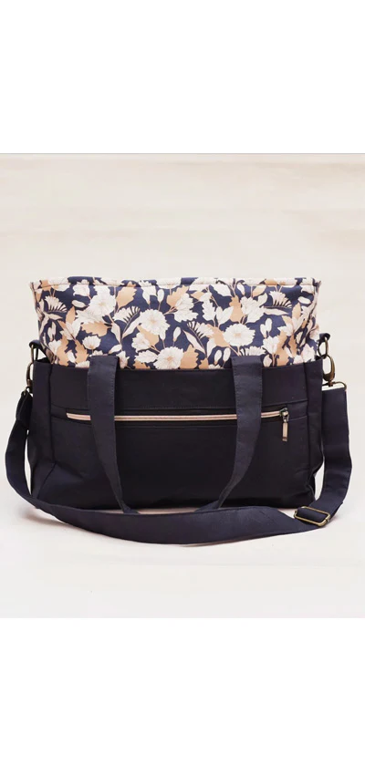 Thread Theory Qualicum Bag