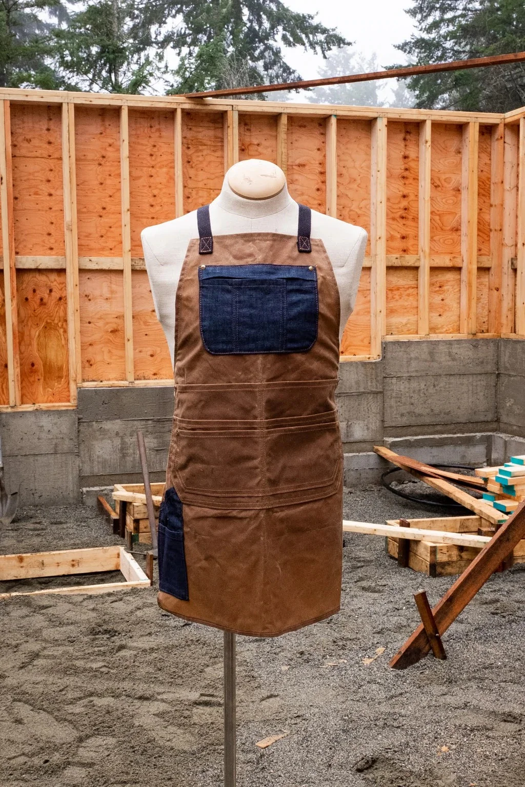 Thread Theory Woodhaven Apron - Image 4