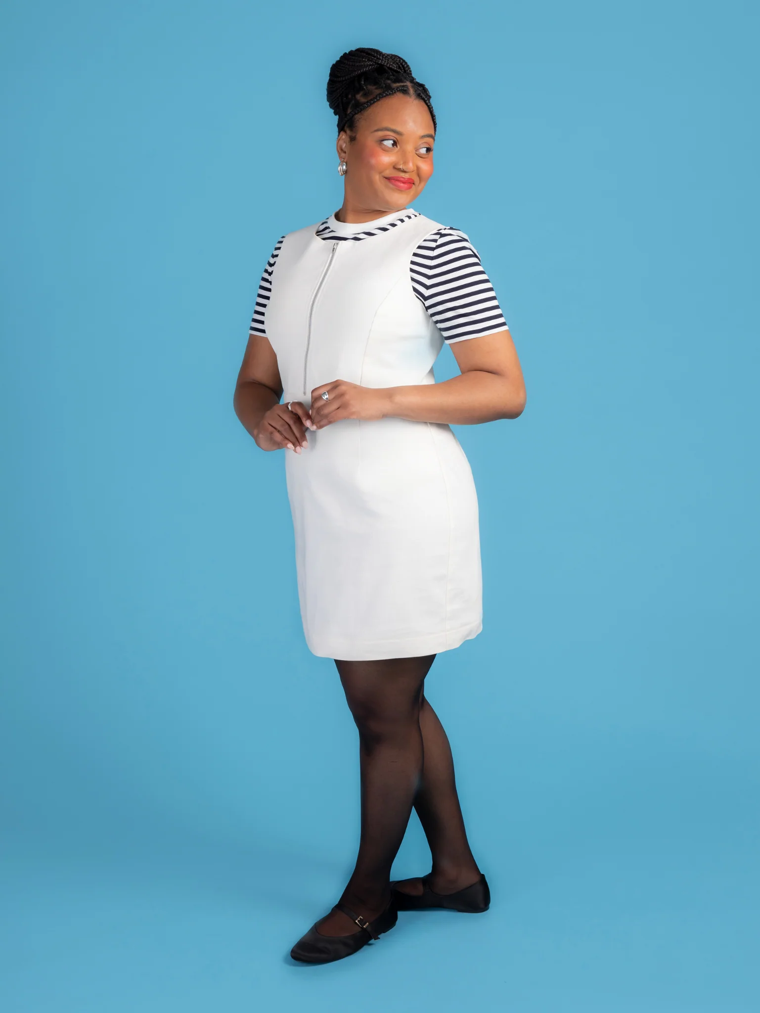 Tilly and the Buttons Noa Pinafore - Image 11