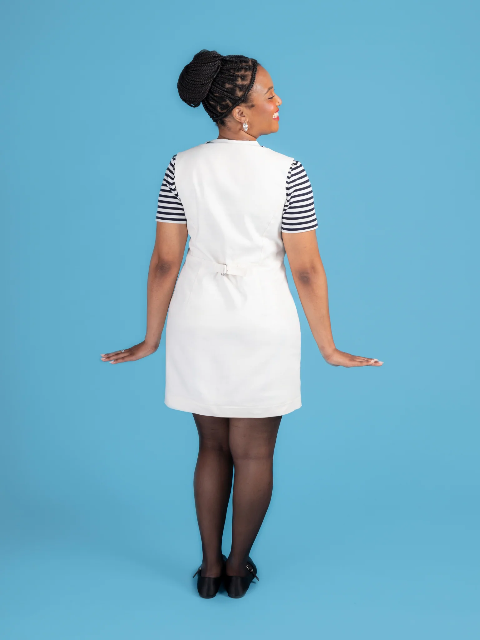 Tilly and the Buttons Noa Pinafore - Image 12