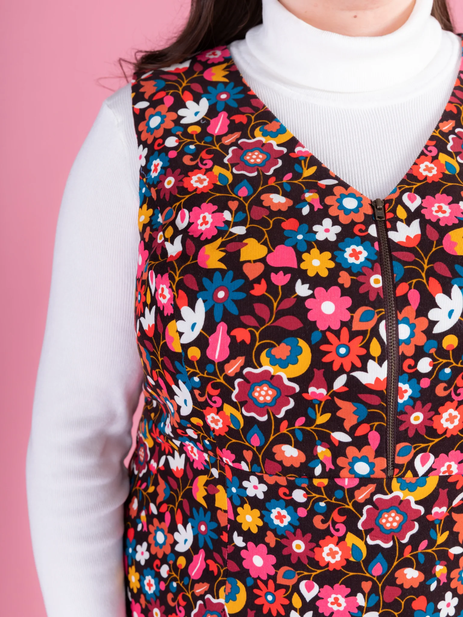 Tilly and the Buttons Noa Pinafore - Image 8