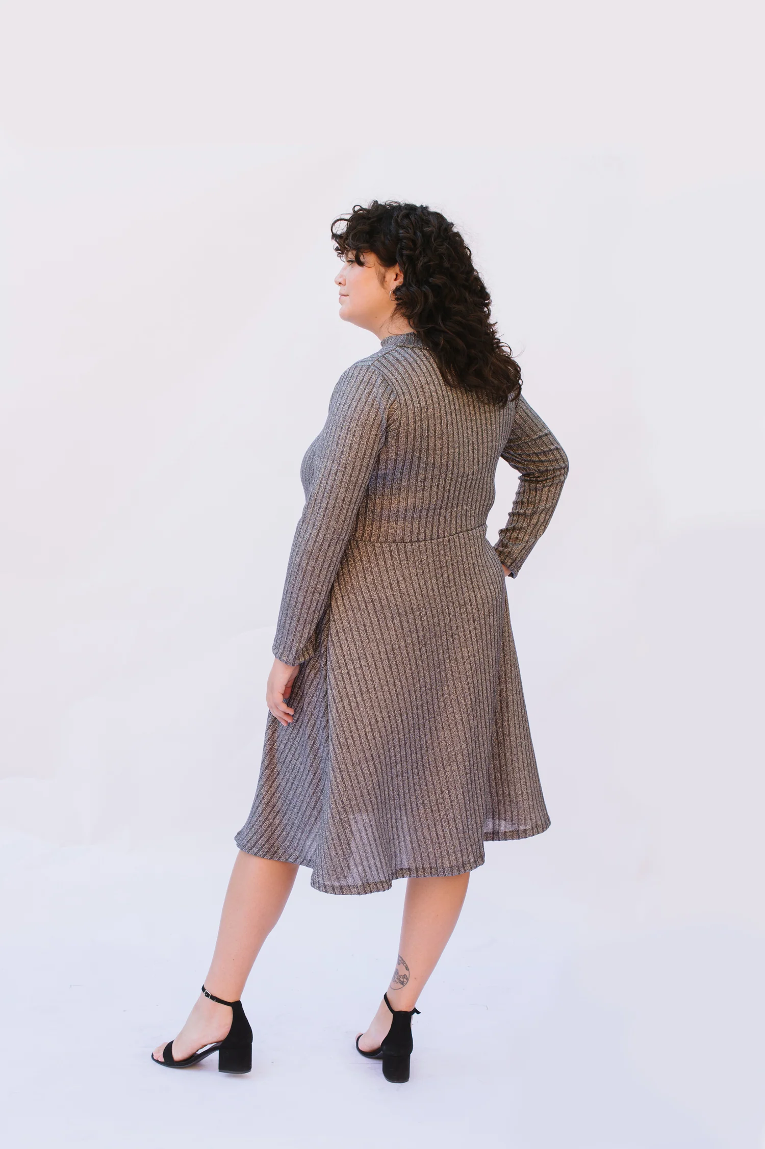 Victory Patterns Frances T-shirt and Dress - Image 22
