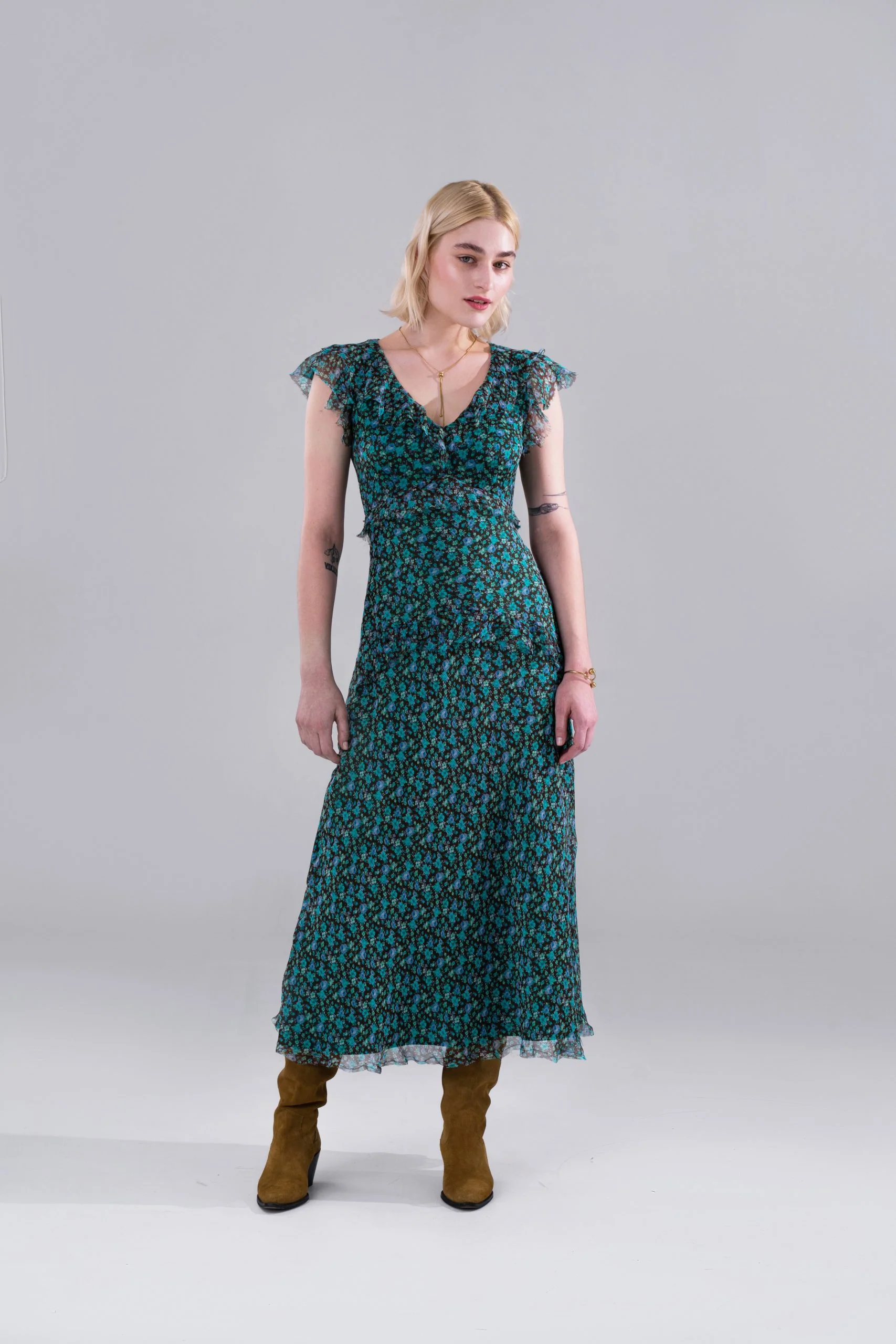 Vikisews Caitlin Dress Height 2 - Printed copy shop (+£10.00)