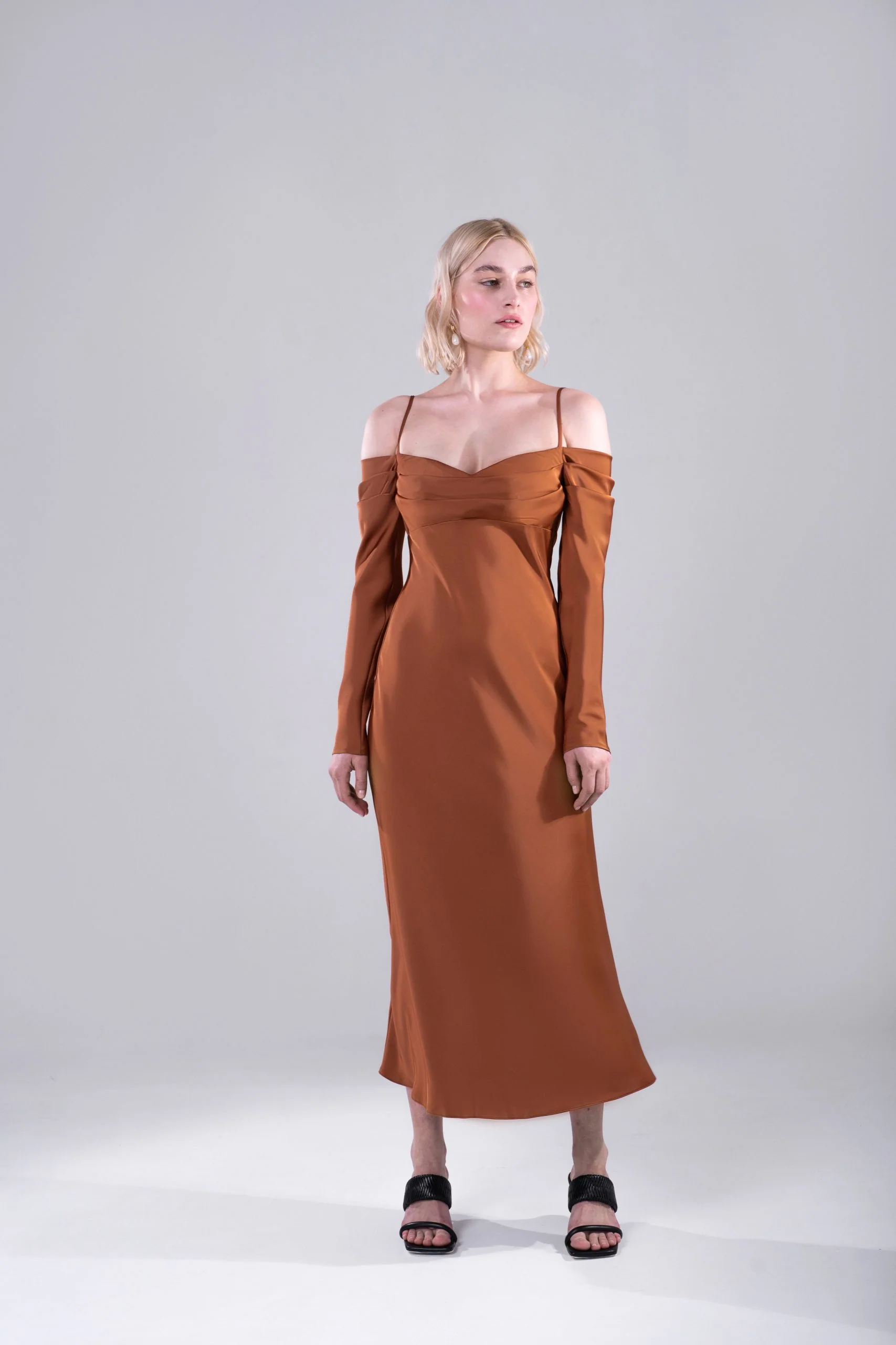 Vikisews Leoncia Dress Height 4 - Printed copy shop (+£7.00)