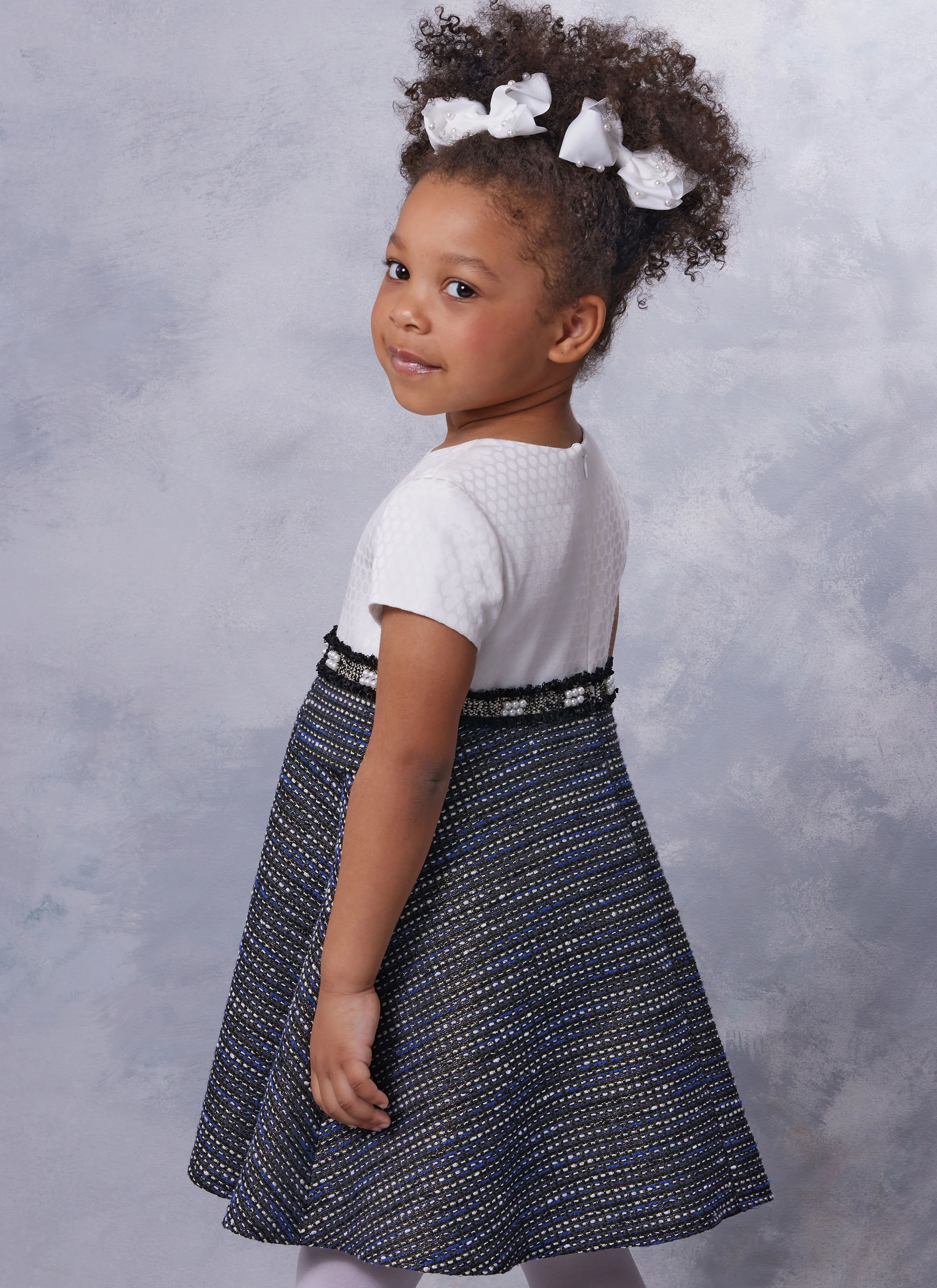 Vogue Children's Dresses V2058 - Image 8
