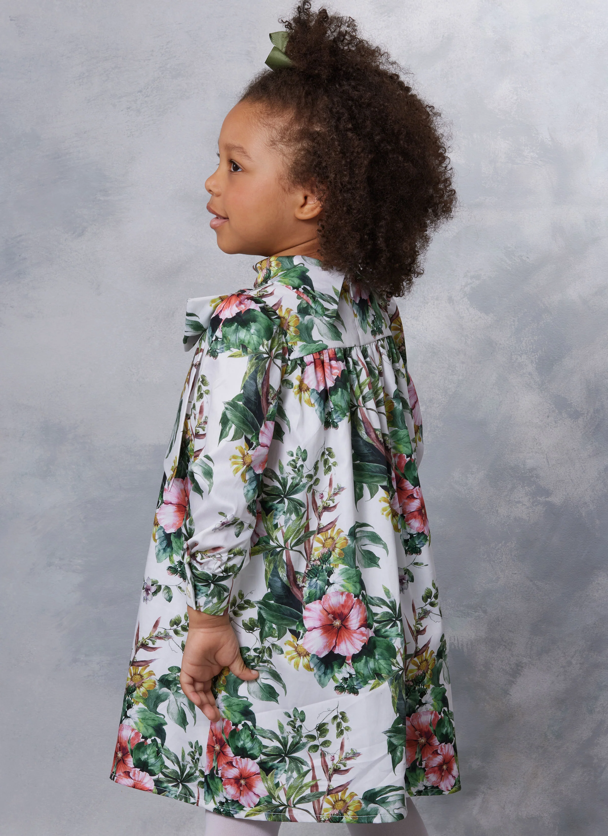 Vogue Children's Dresses V2059 - Image 9
