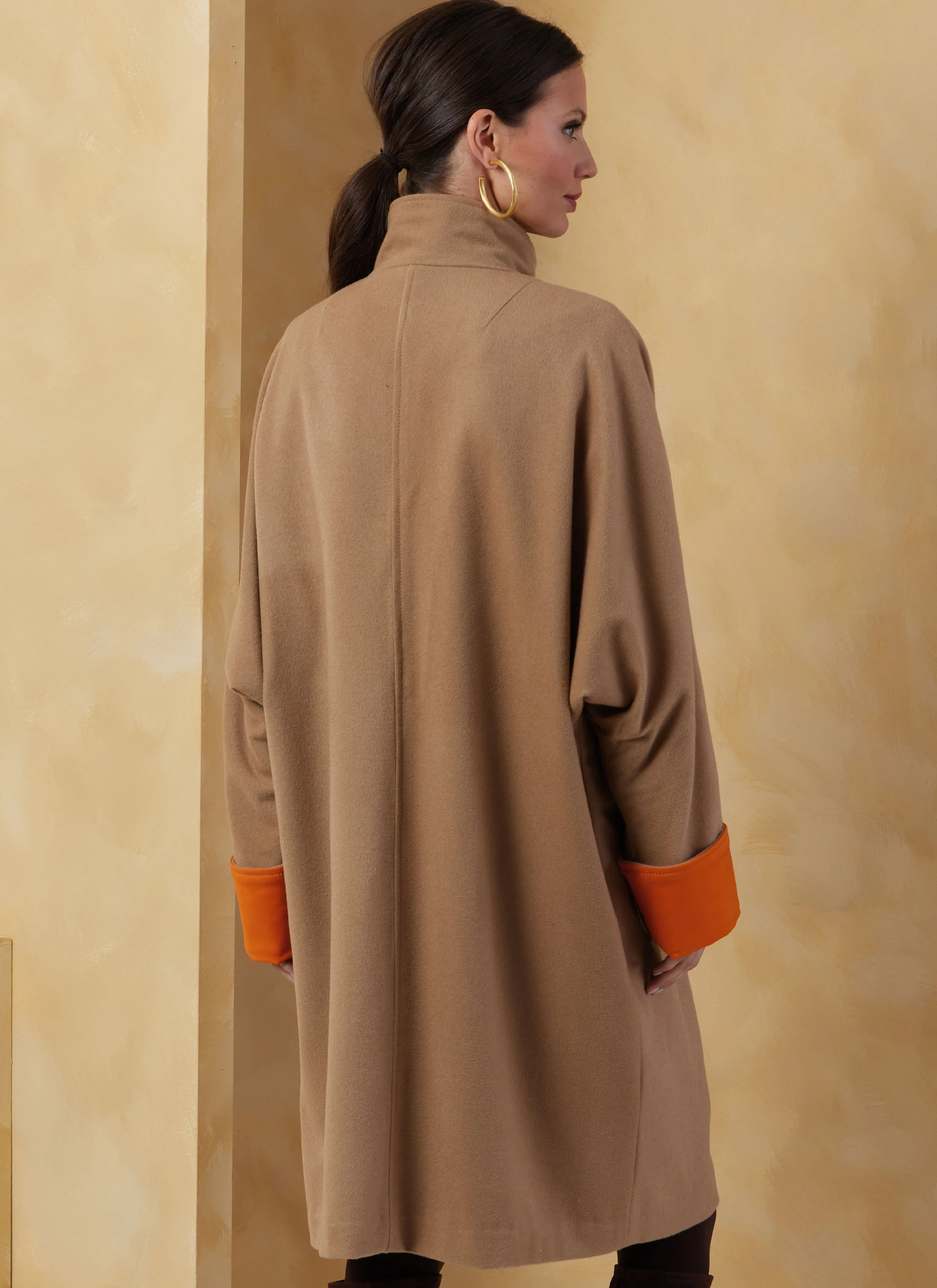 Vogue Coats V2075 - Image 6