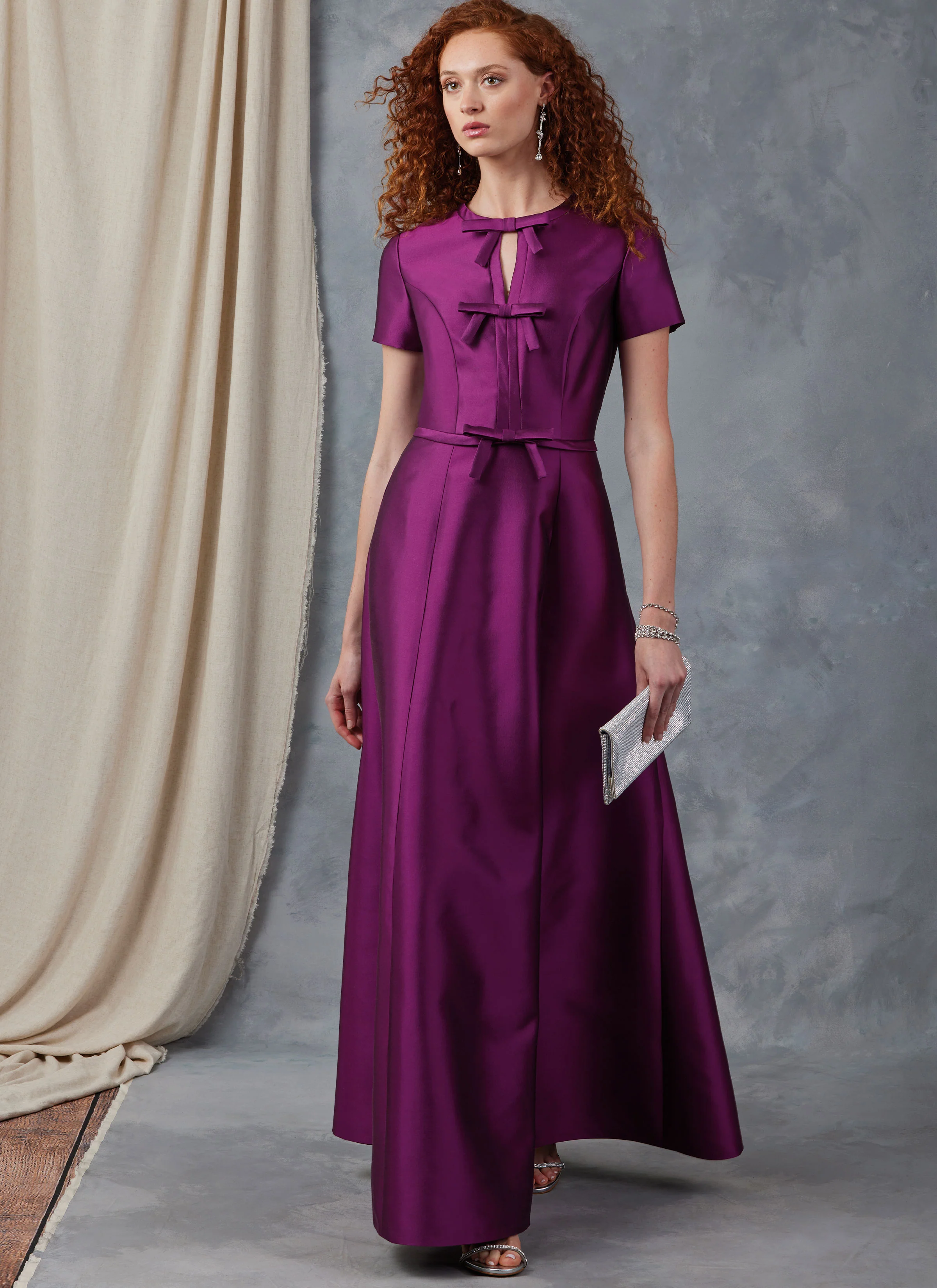 Vogue Dress V2044 - Image 3