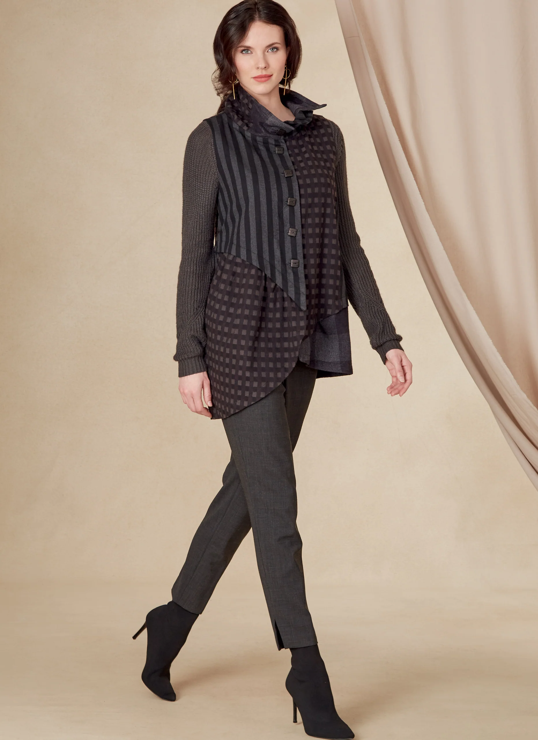 Vogue Jacket and Waistcoat V1817 - Image 5