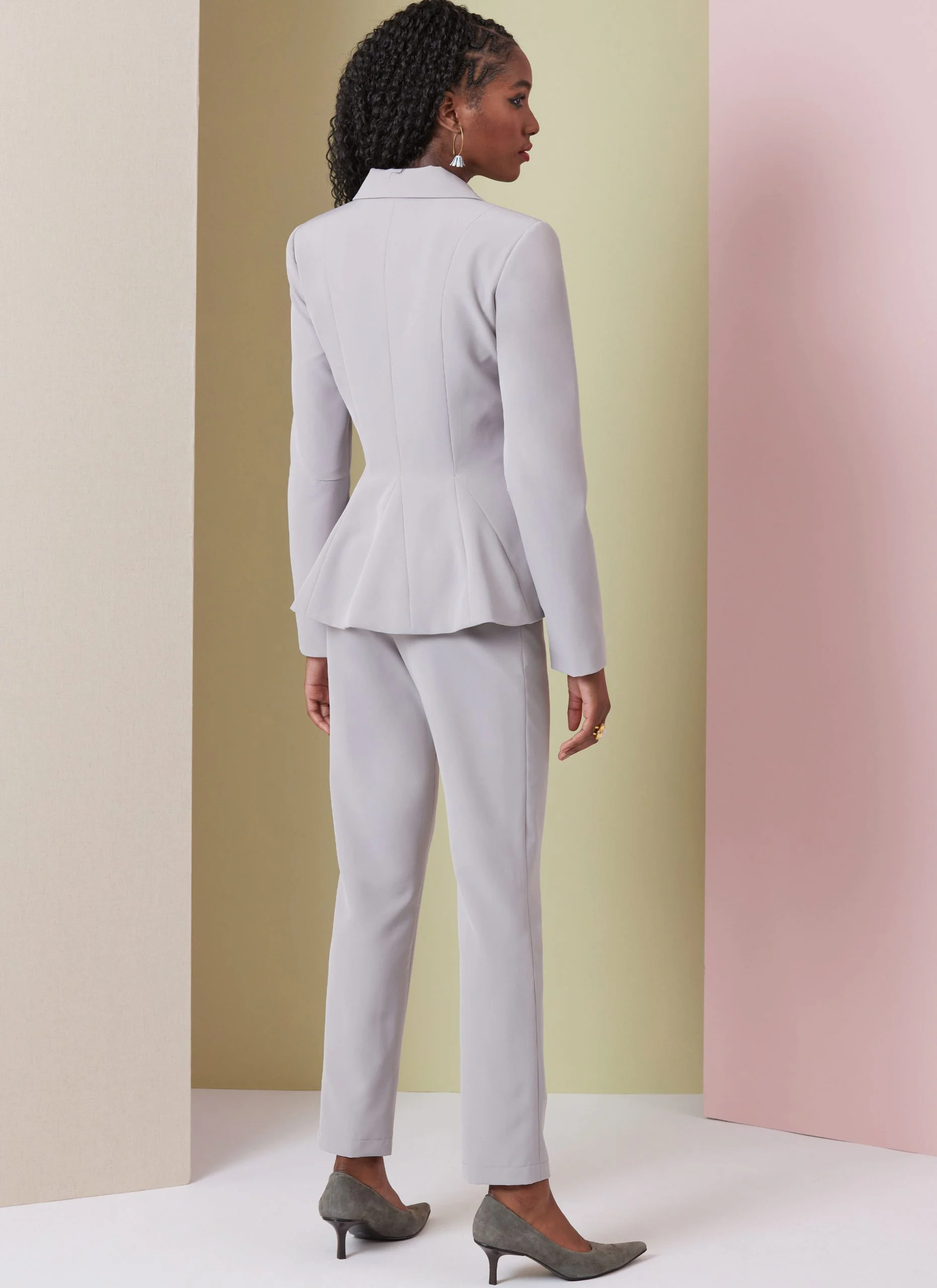 Vogue Jacket, Skirt & Trousers V2018 - Image 6