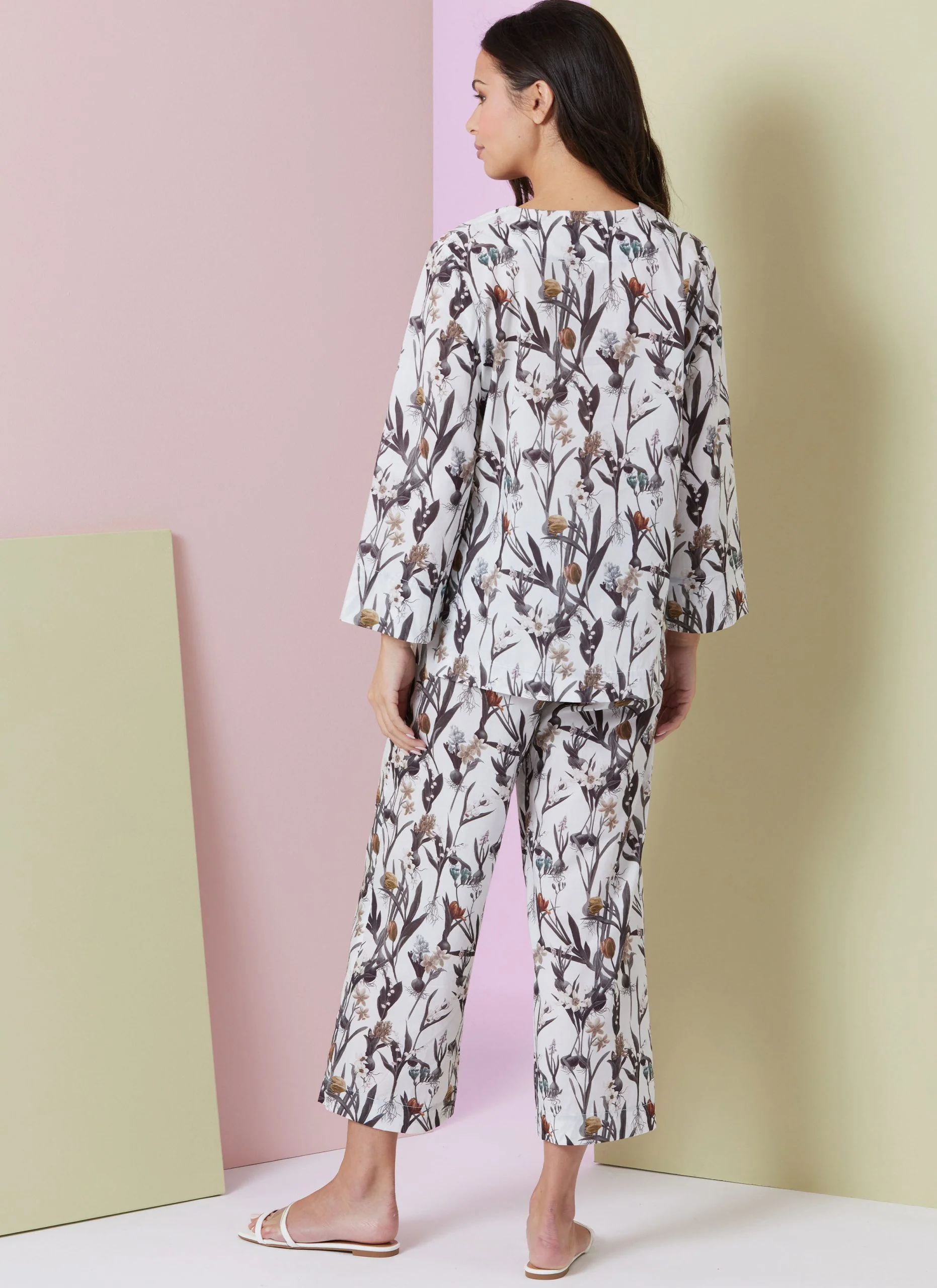 Vogue Loungewear V2019 - Image 4