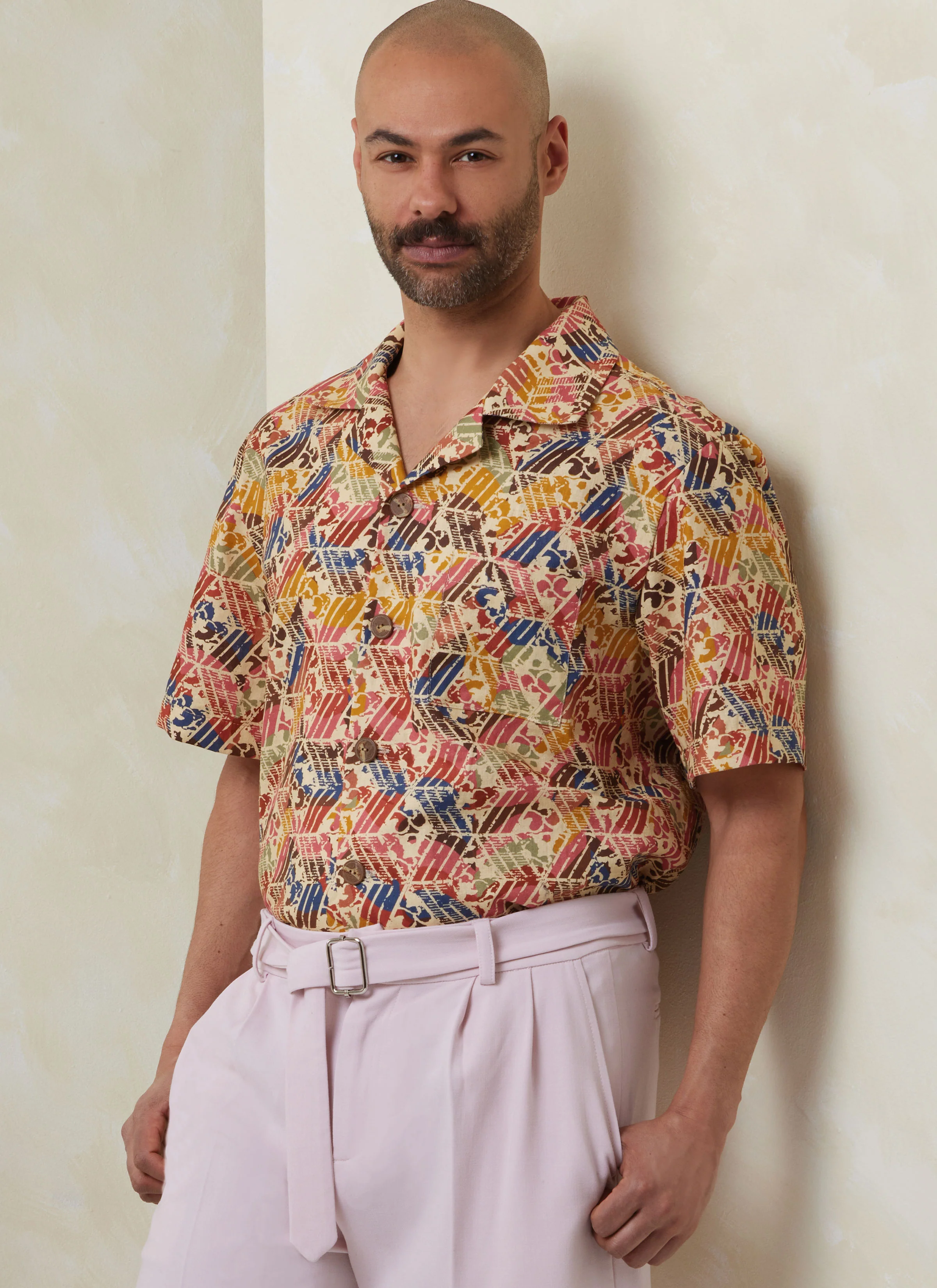Vogue Men's Shirt, Shorts, Trousers and Belt V2120 - Image 5