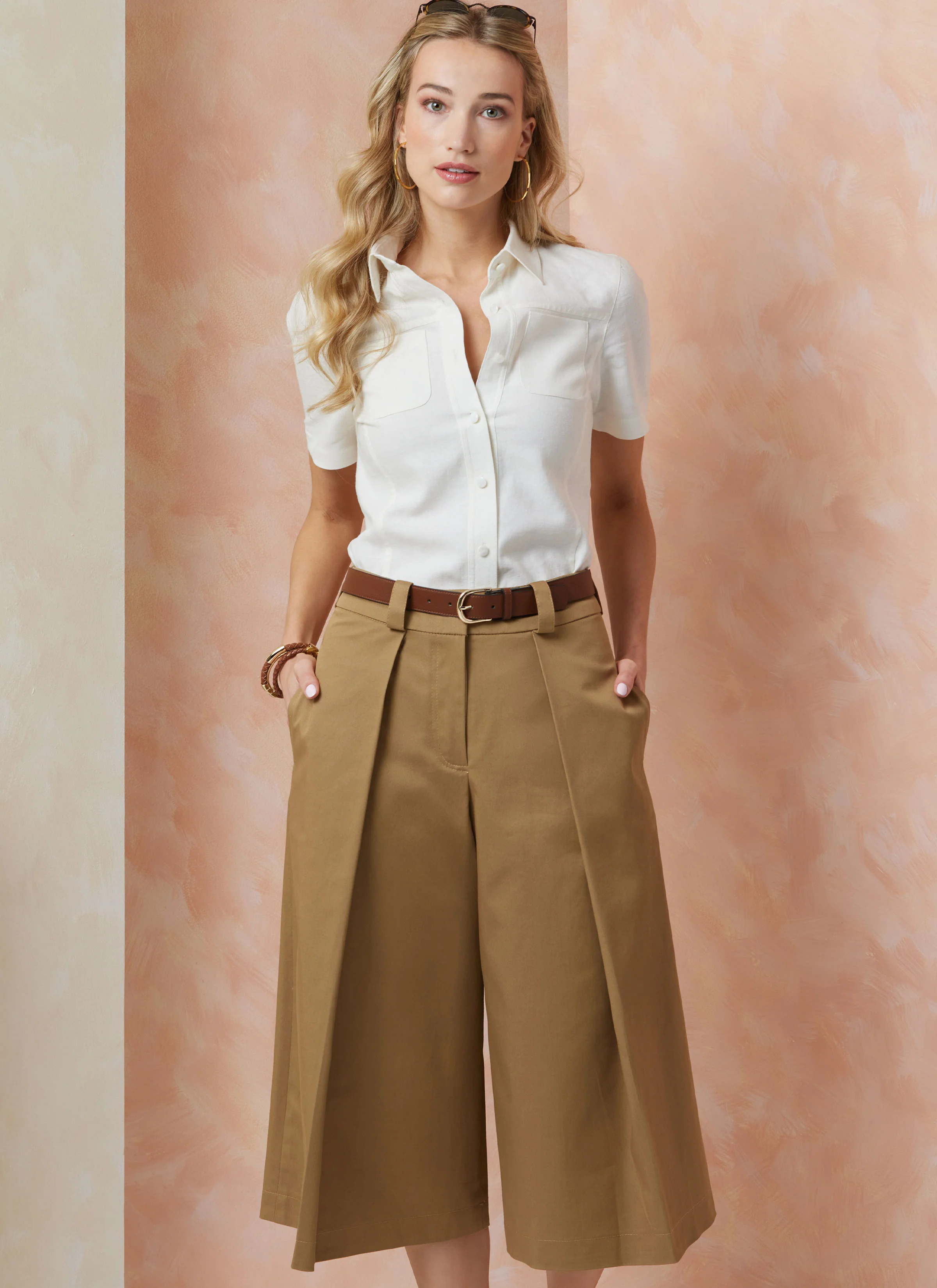 Vogue Shorts V2115 - Image 4